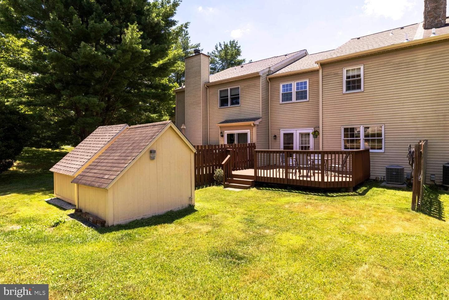 1711 Smedley Court photo 33