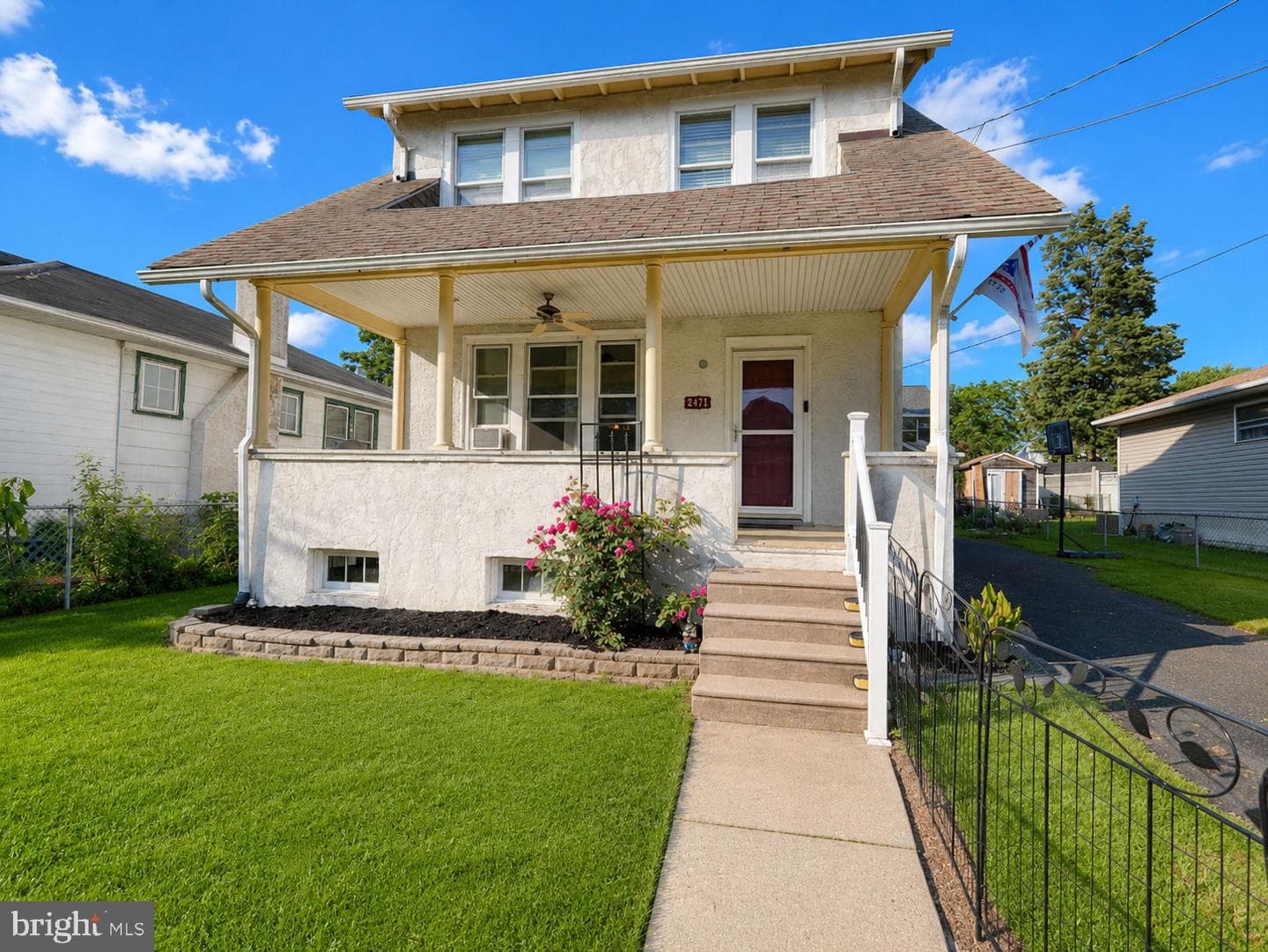 2471 Radcliffe Avenue