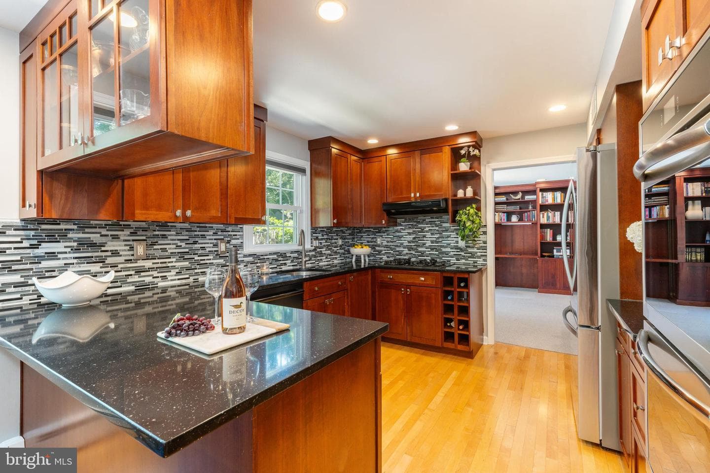 649 Sussex Road photo 20