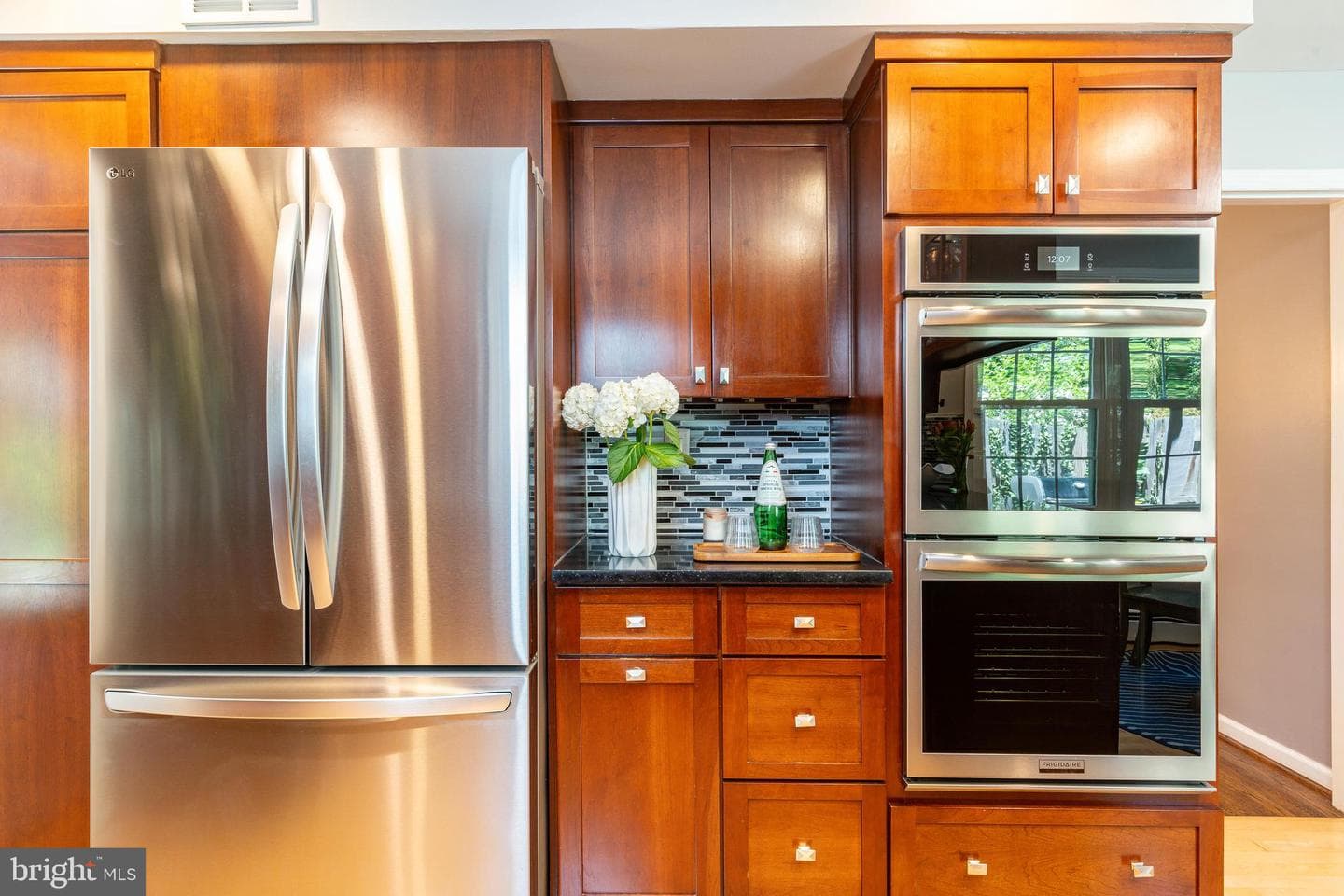 649 Sussex Road photo 22