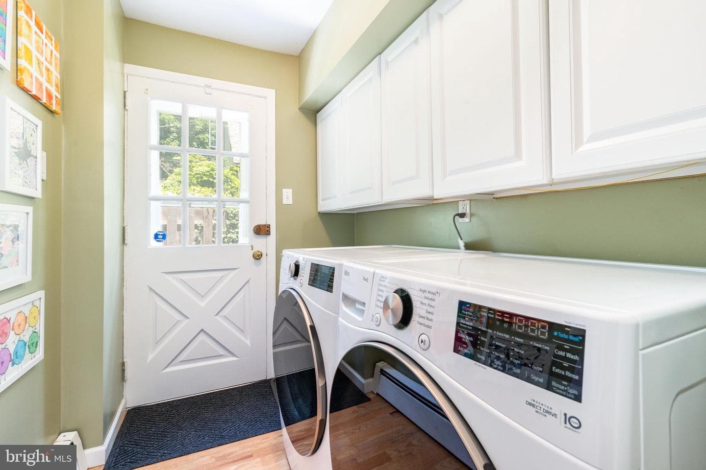 649 Sussex Road photo 27