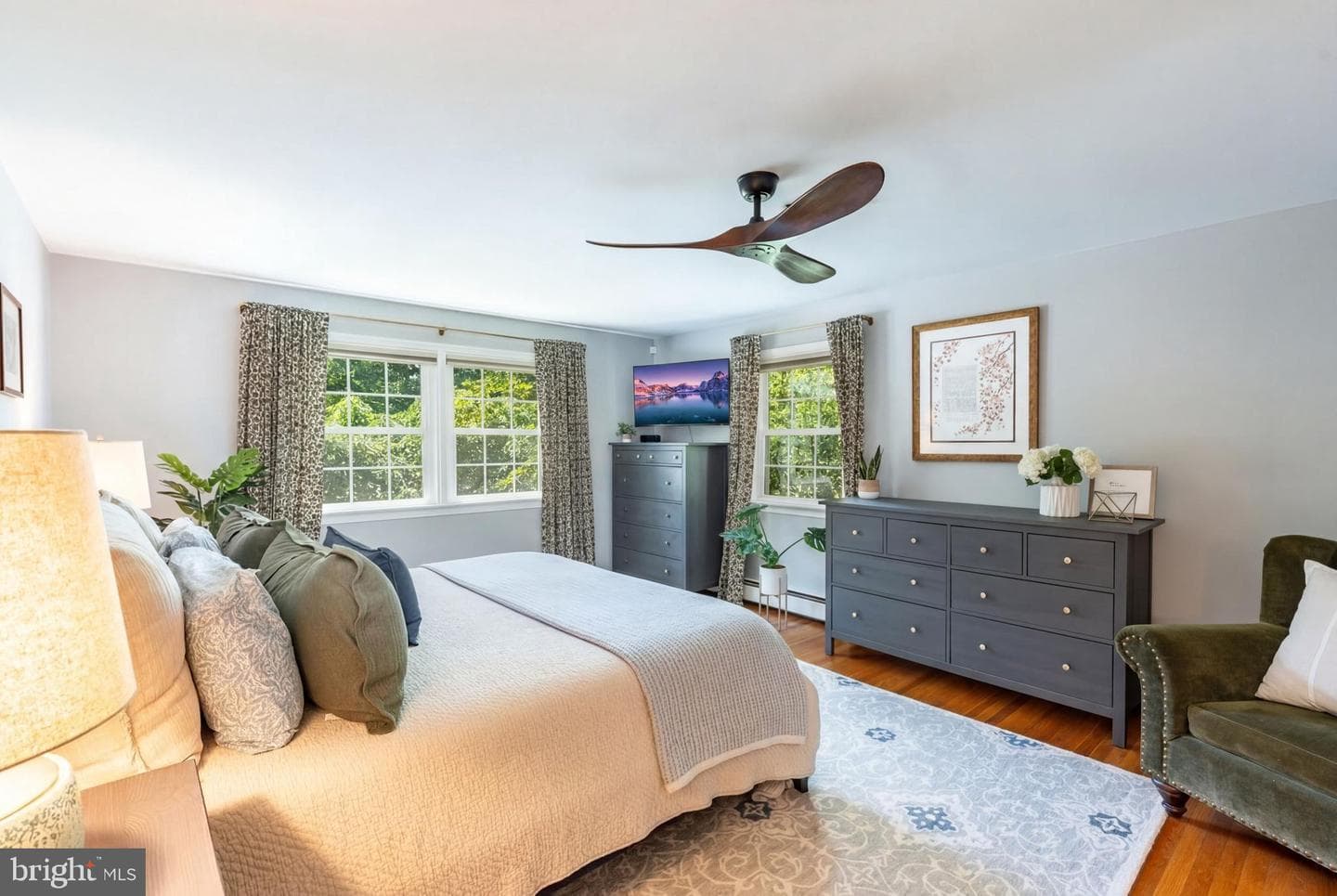 649 Sussex Road photo 30