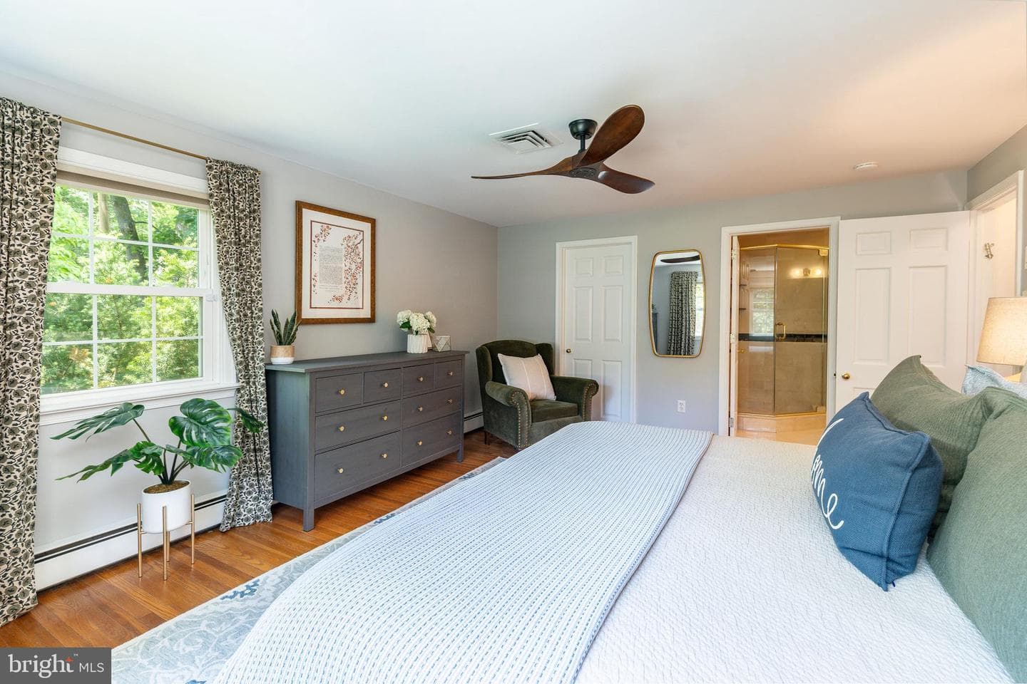 649 Sussex Road photo 31