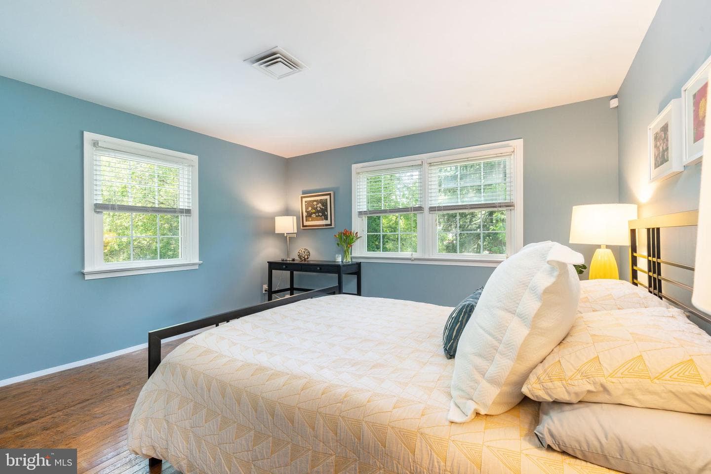 649 Sussex Road photo 38