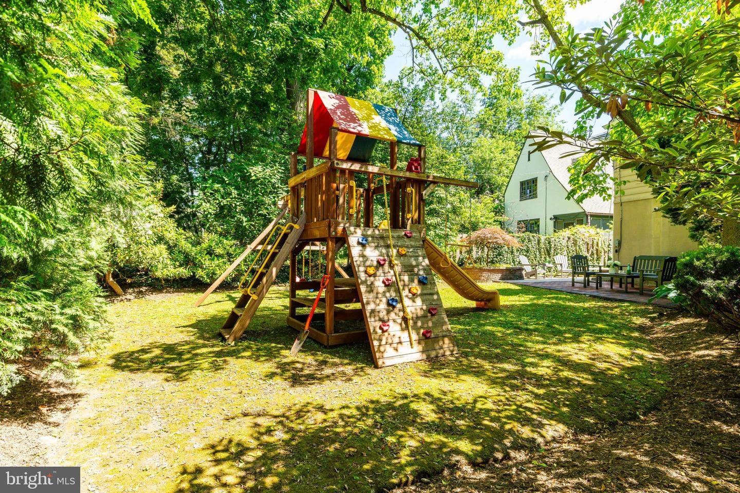 649 Sussex Road photo 45