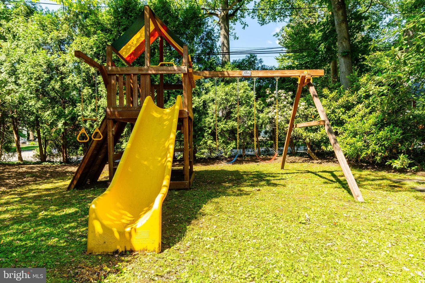 649 Sussex Road photo 47