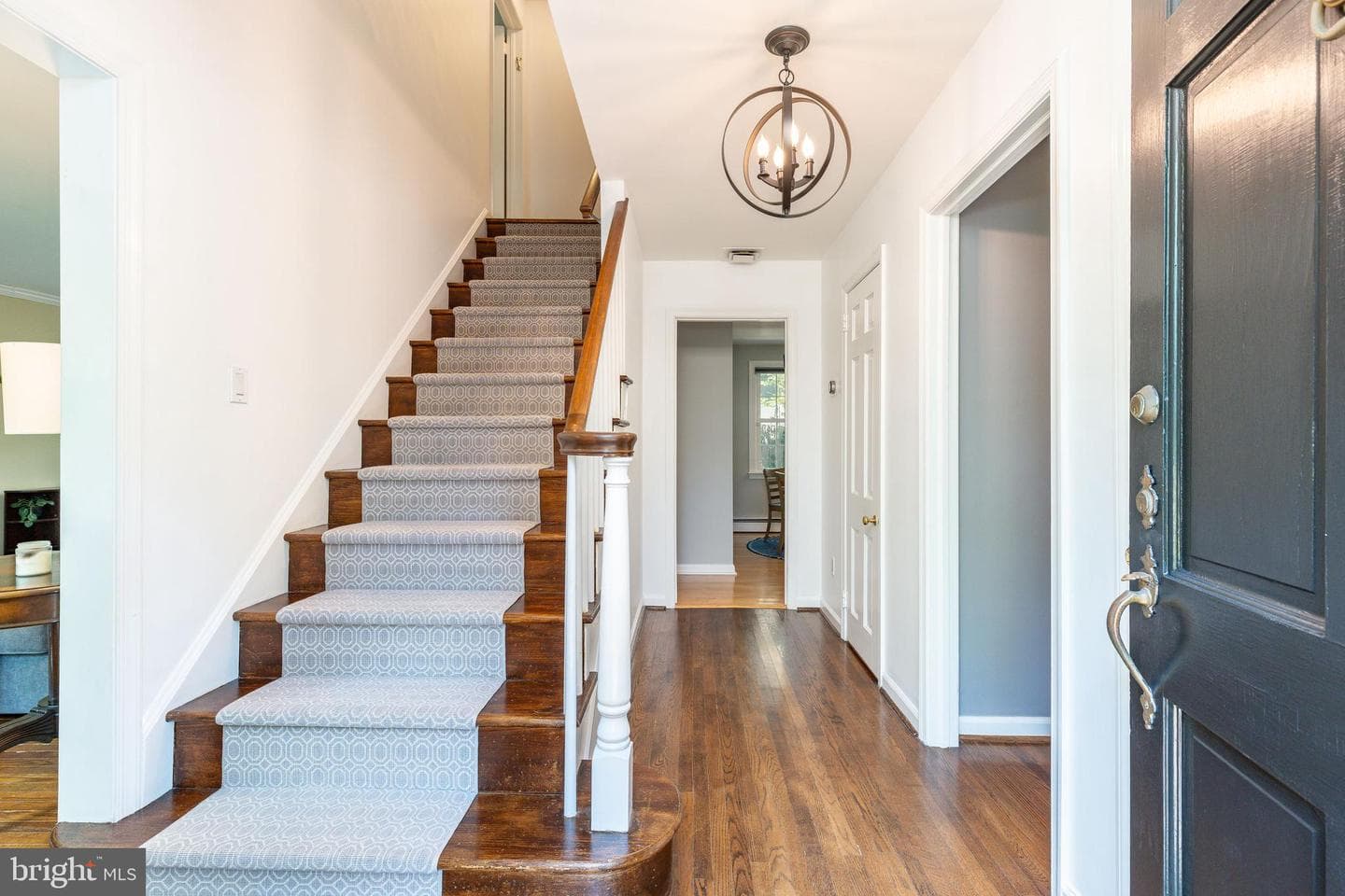 649 Sussex Road photo 7
