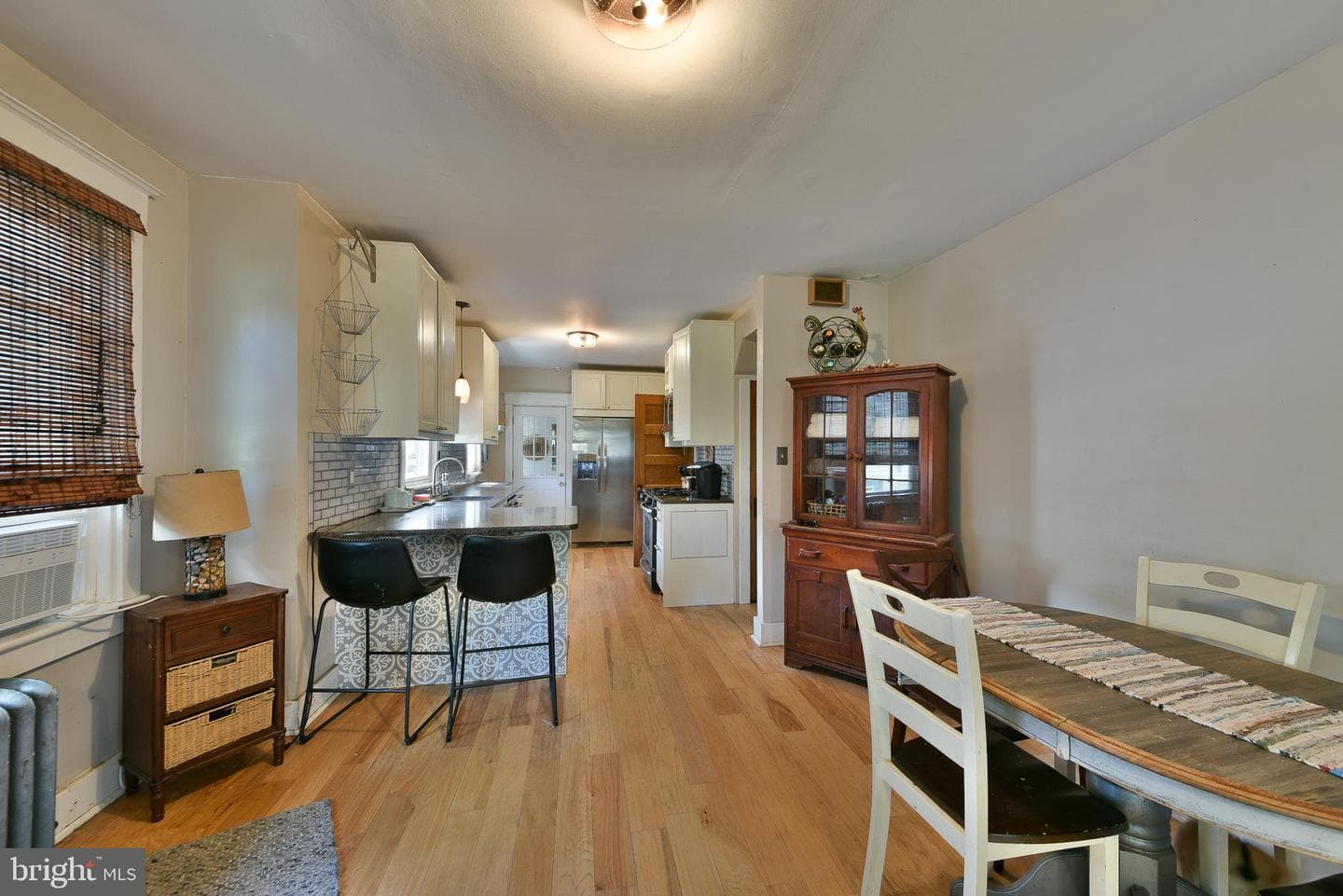 1716 Webster Avenue photo 10