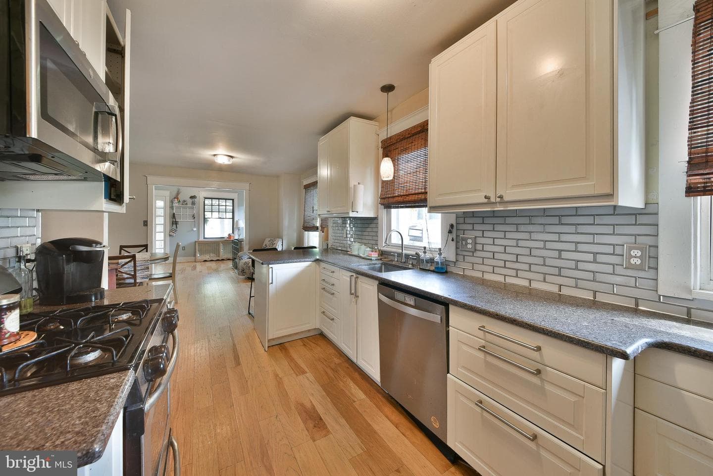 1716 Webster Avenue photo 13