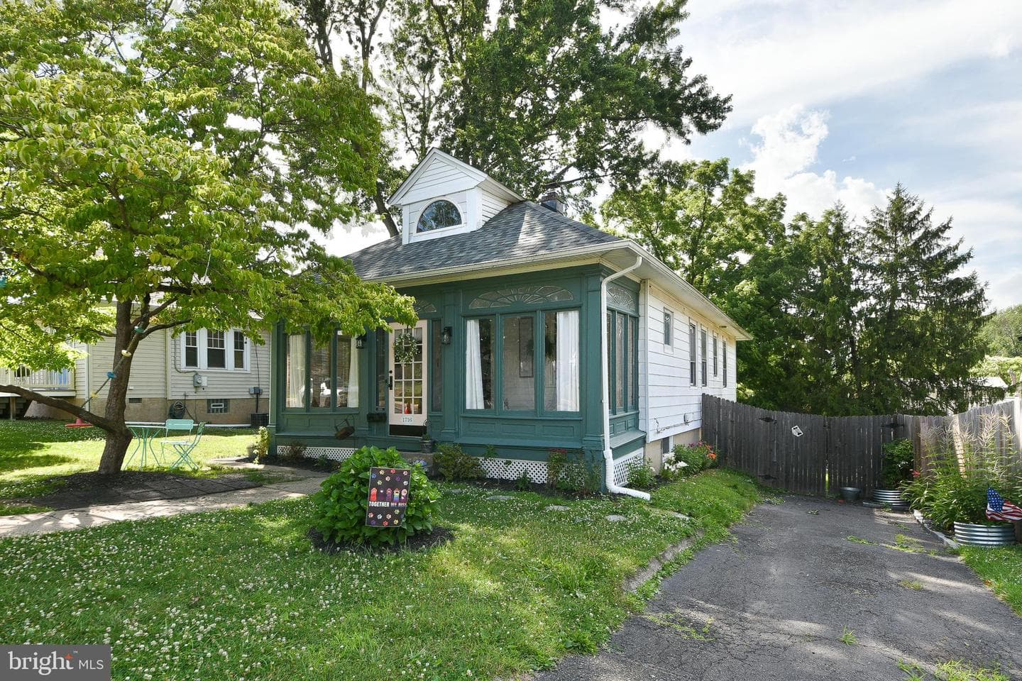 1716 Webster Avenue, Abington