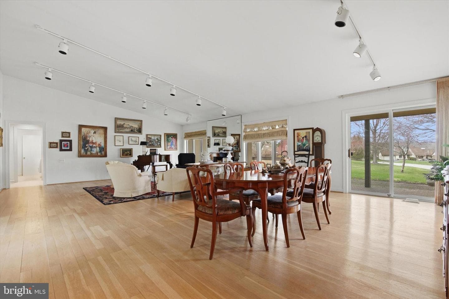 12 Withers Lane photo 5