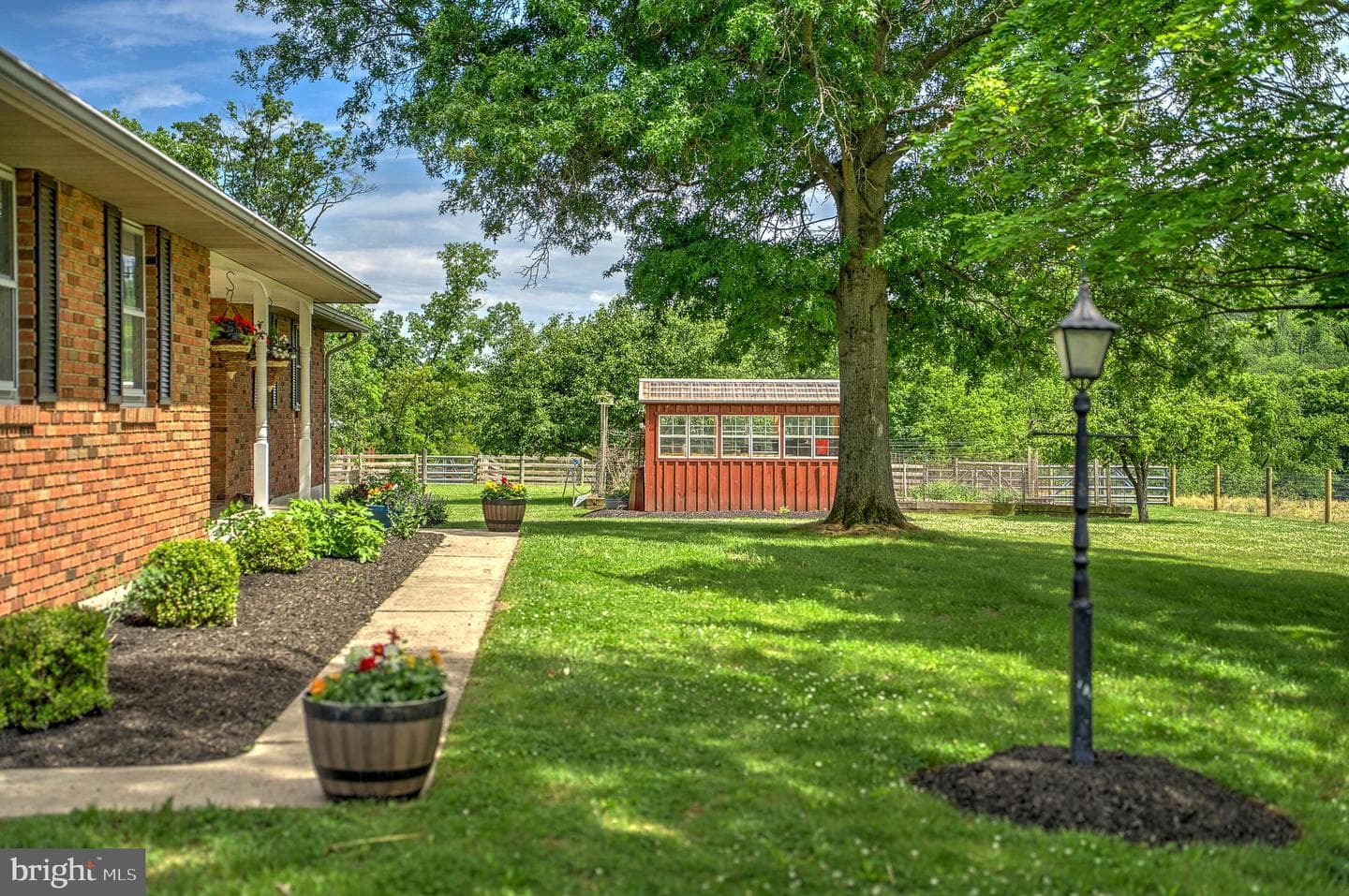 141 Green Hill Road photo 23