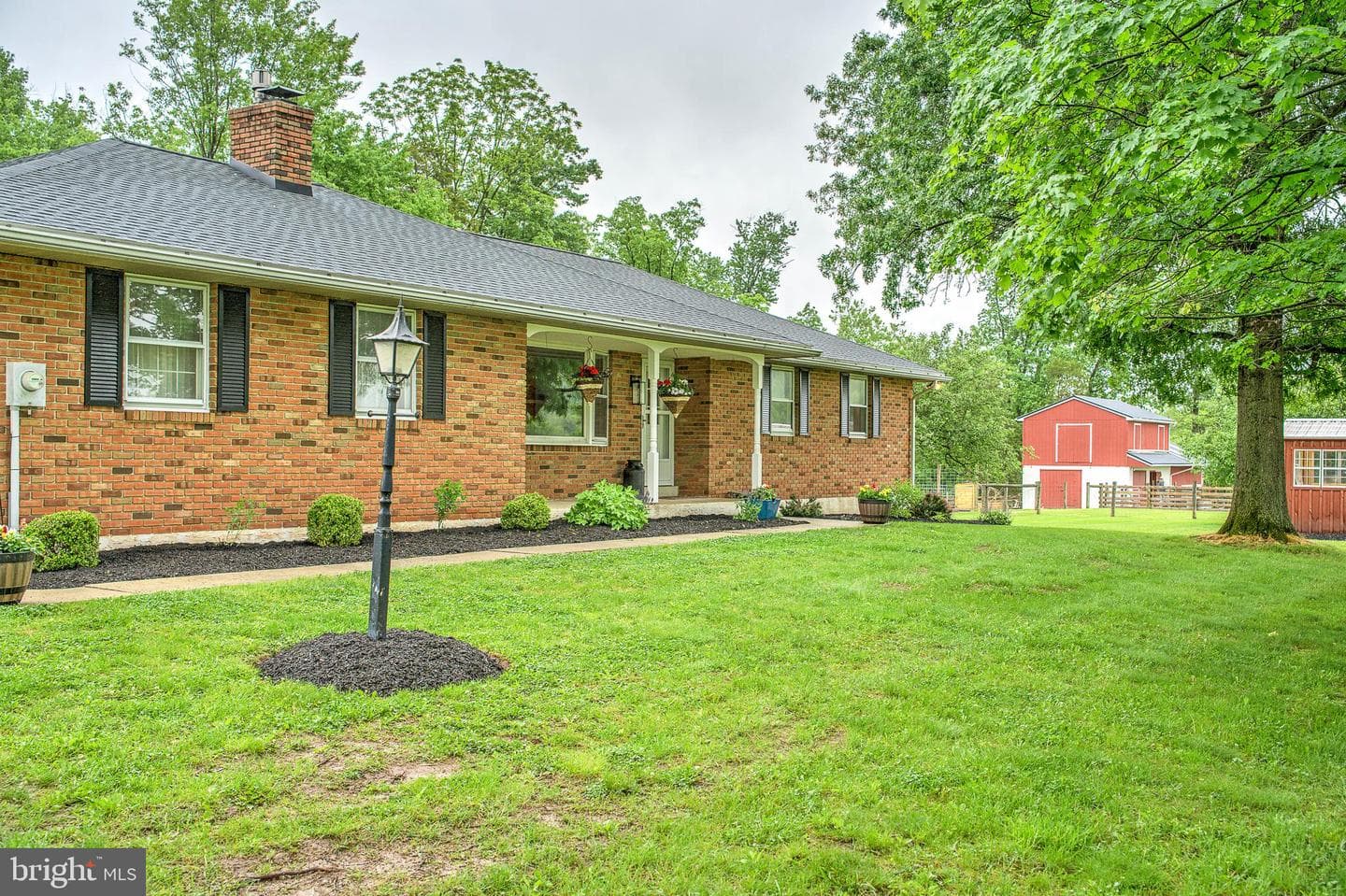 141 Green Hill Road photo 3