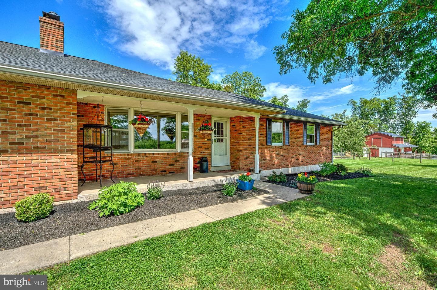 141 Green Hill Road photo 4