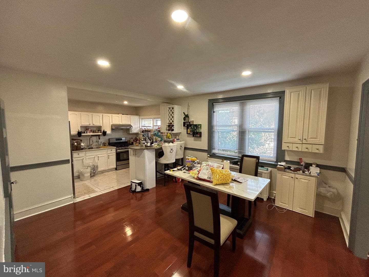 2413 Arlington Avenue photo 10