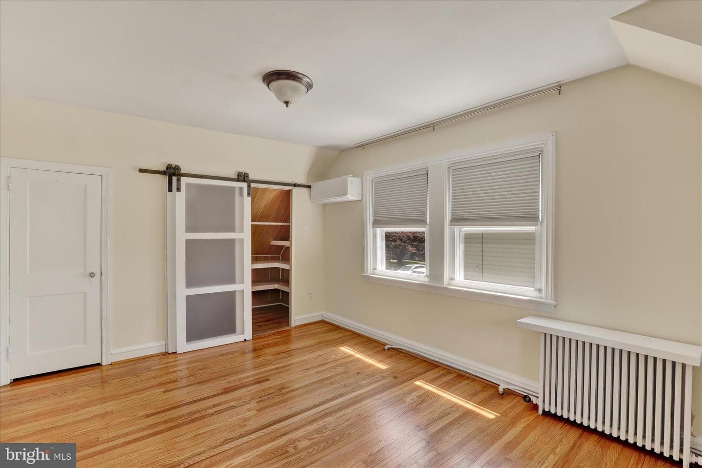 522 Raab Street photo 24