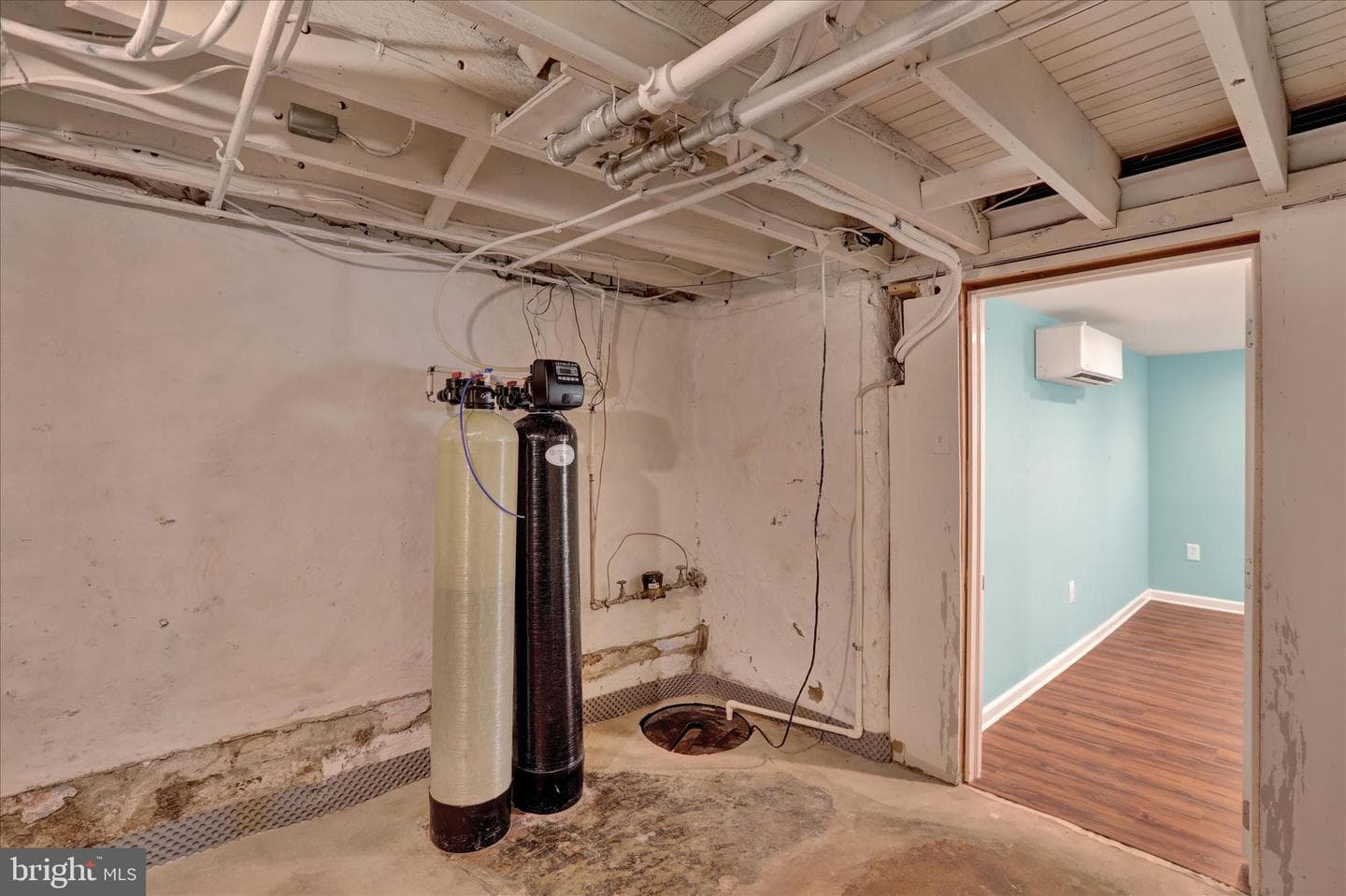 522 Raab Street photo 32