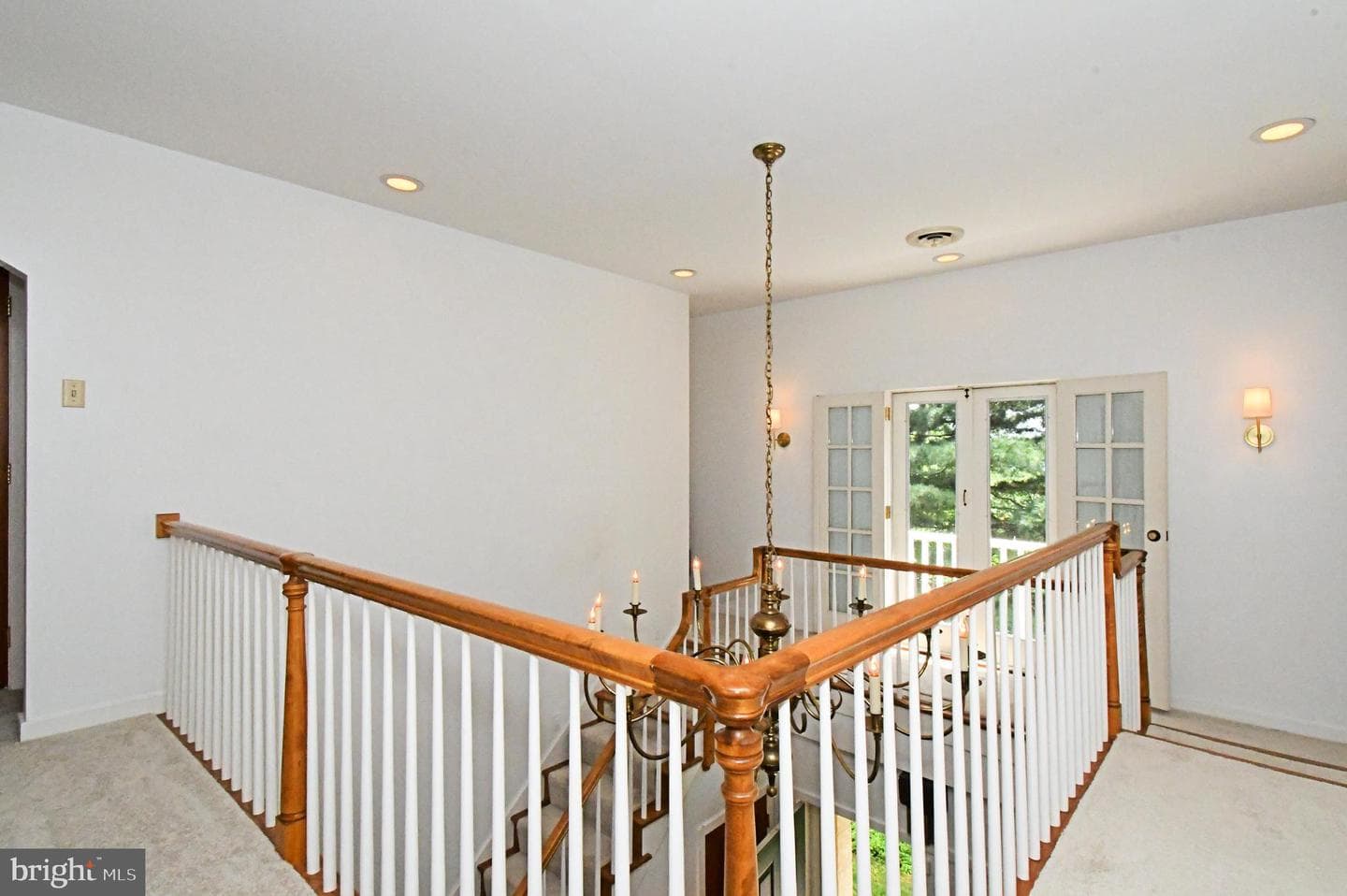 650 Gabriel Court photo 38