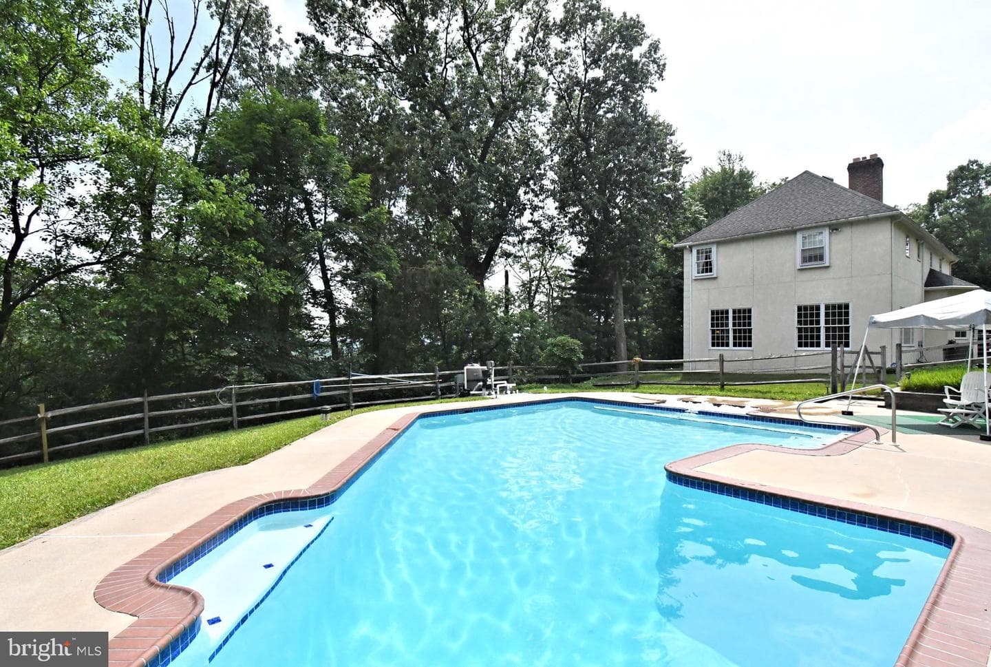 650 Gabriel Court photo 71