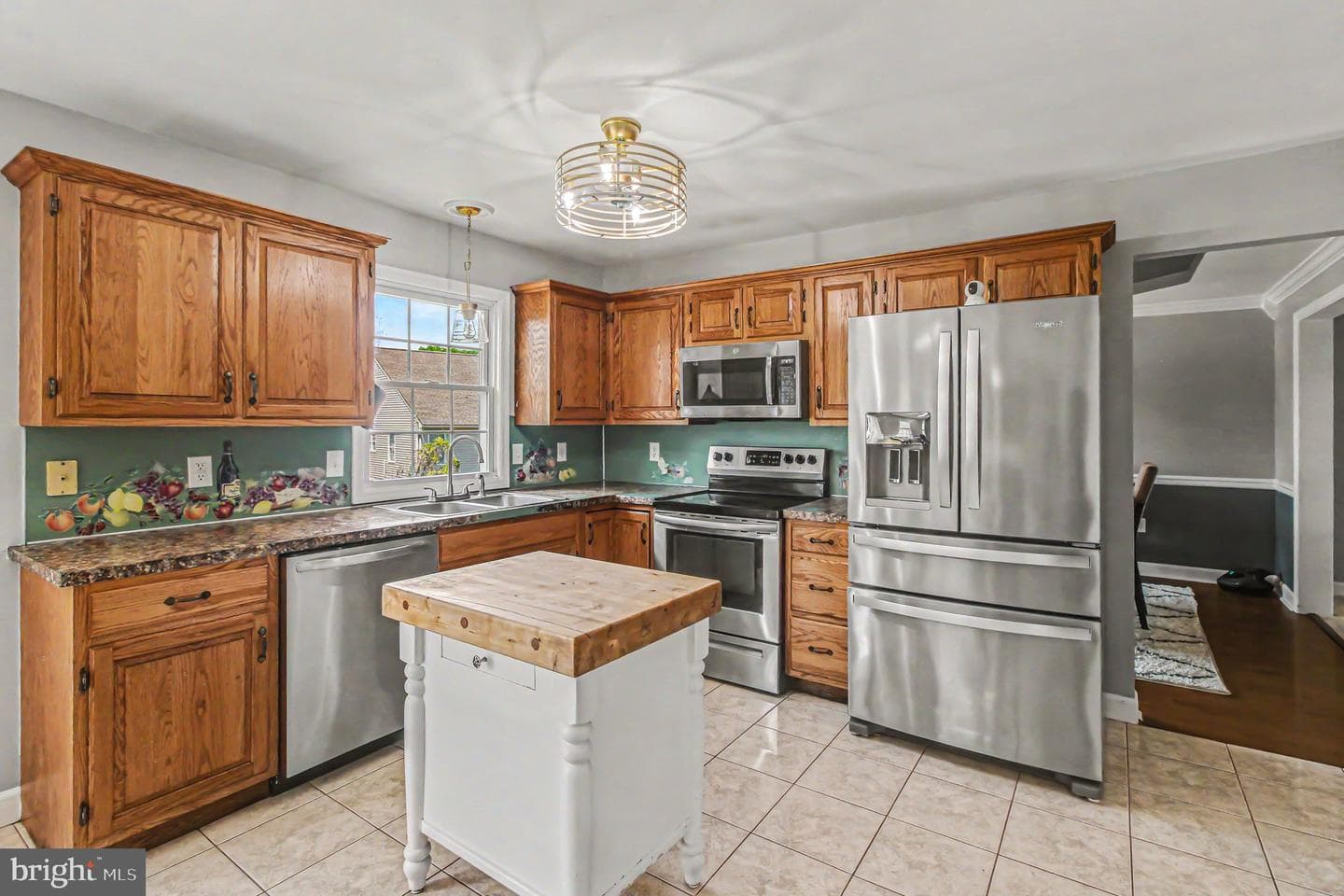1787 Joanne Court photo 11