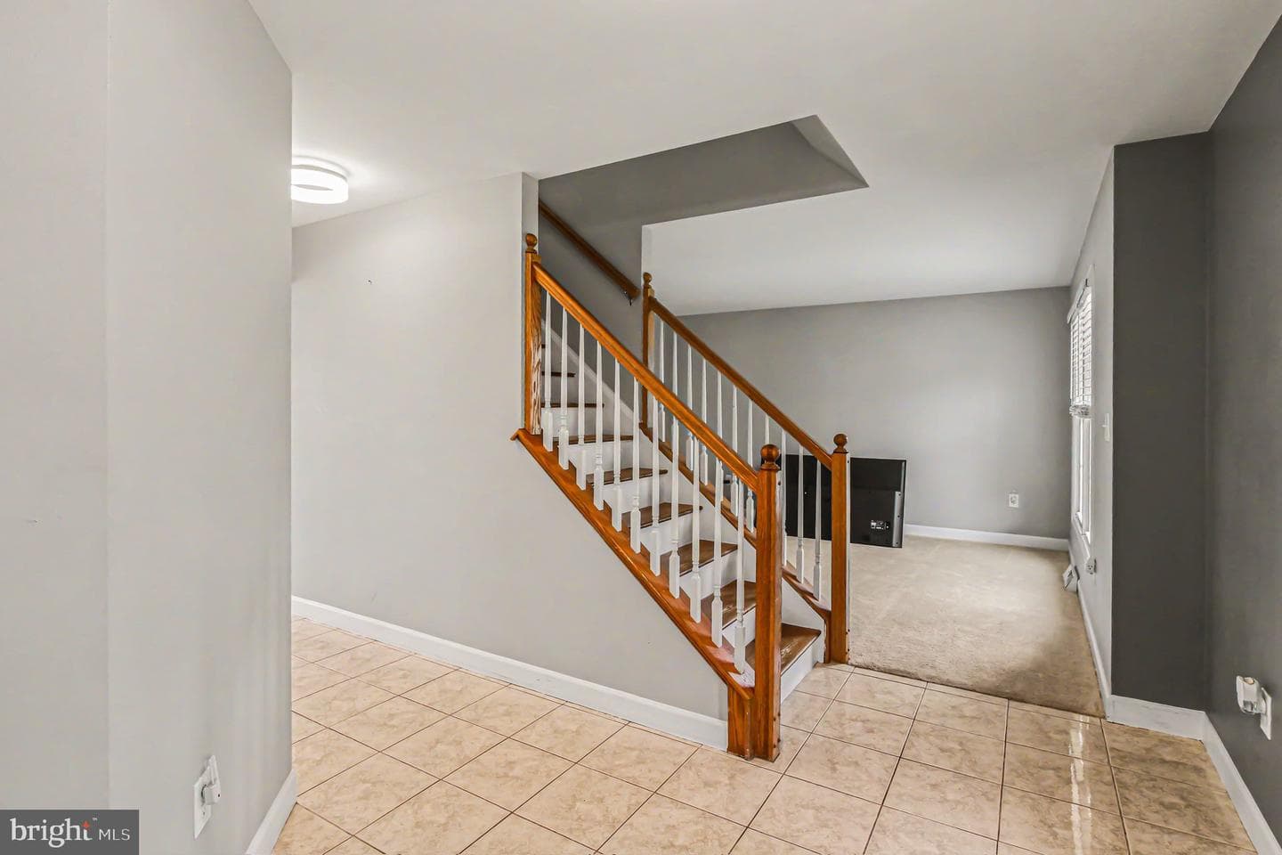 1787 Joanne Court photo 4