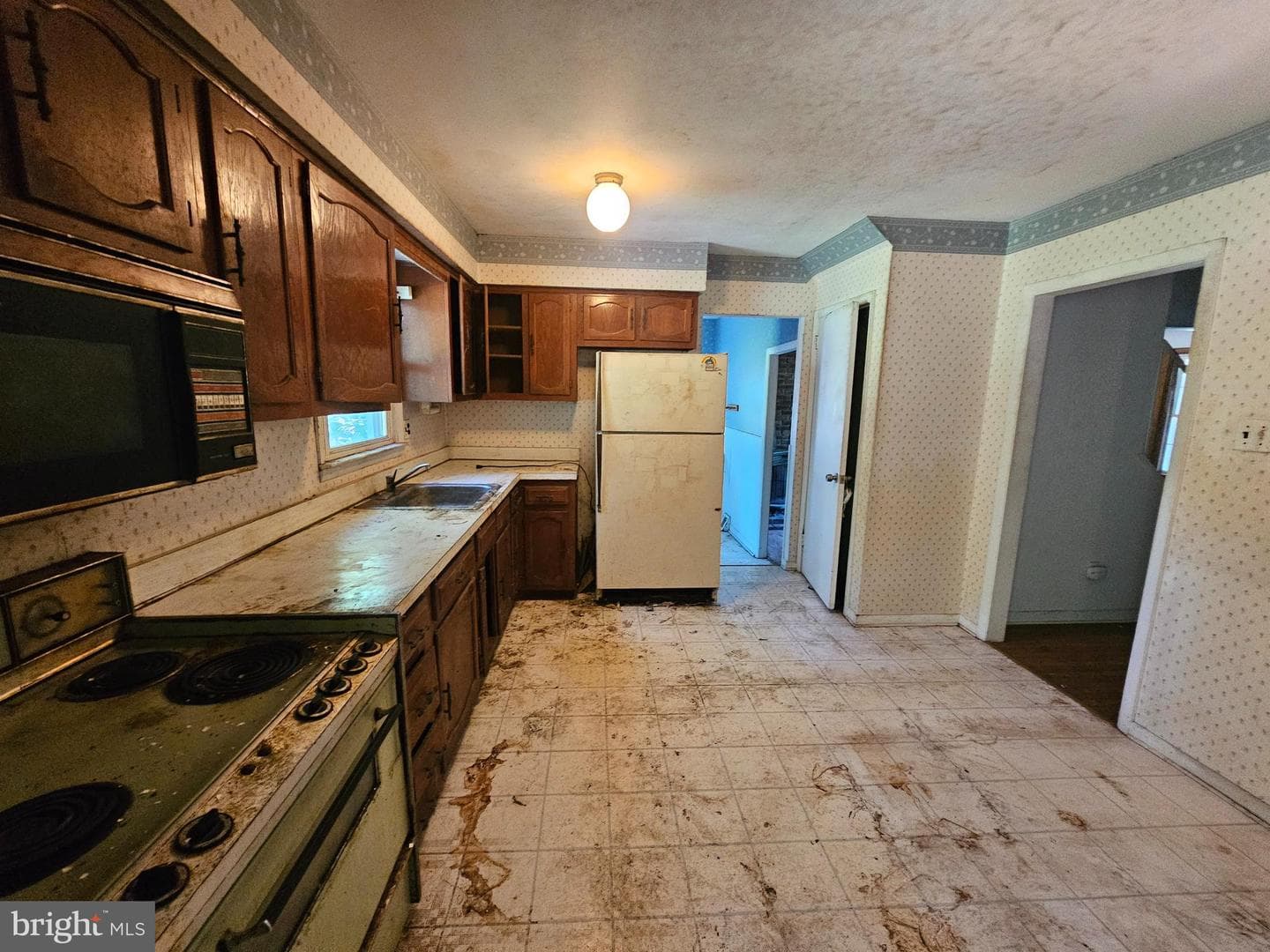 44 N Boro Line Road photo 11