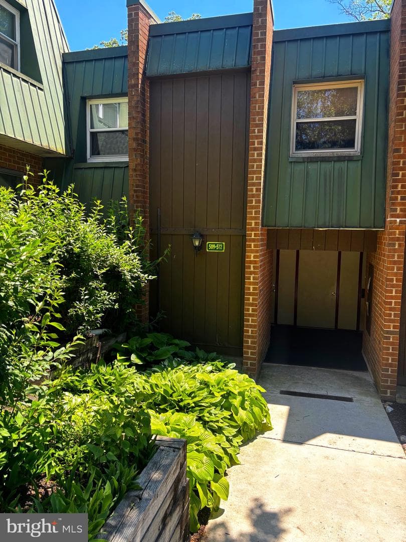 511 Meadowview Lane #511, Mont Clare