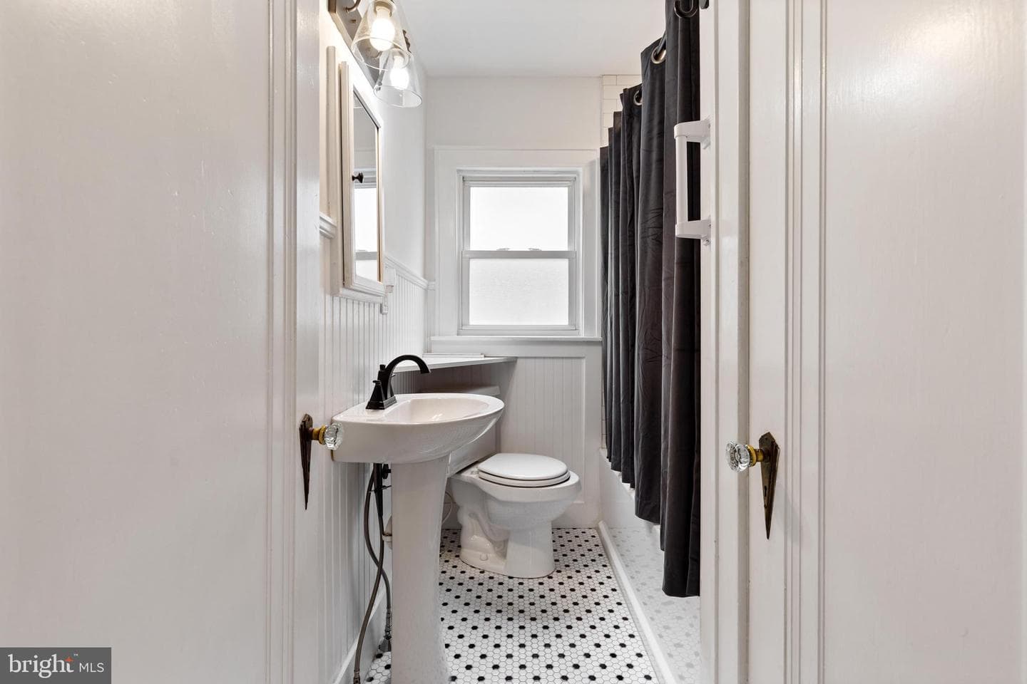 26 Weiss Avenue photo 15