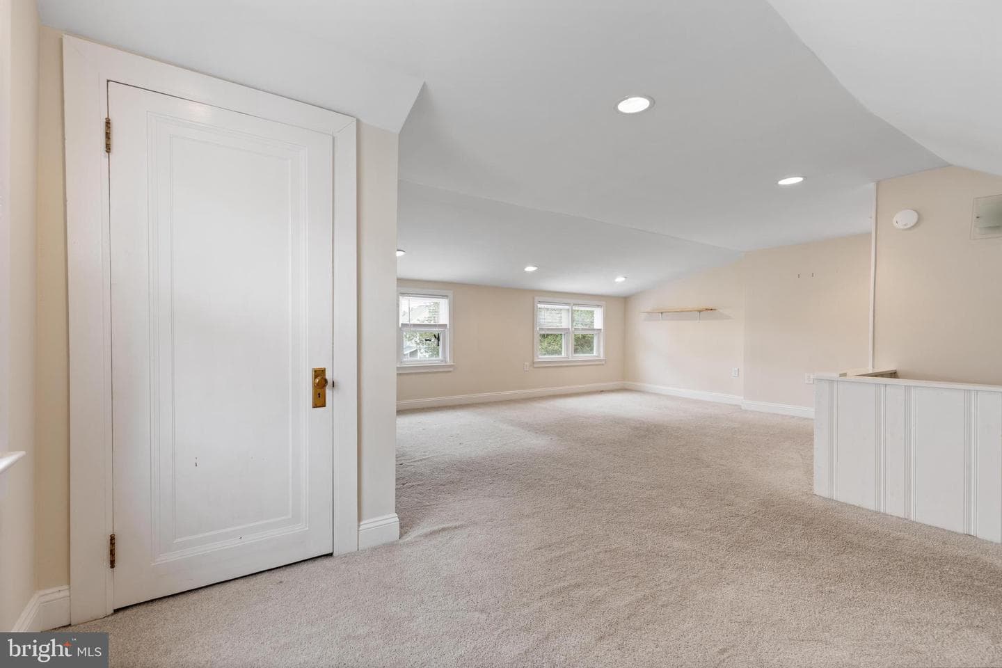 26 Weiss Avenue photo 17