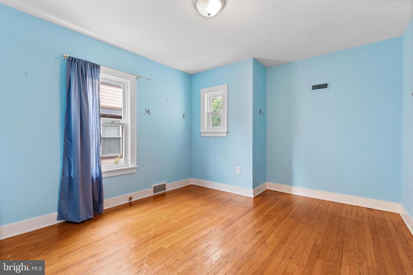 26 Weiss Avenue photo 8