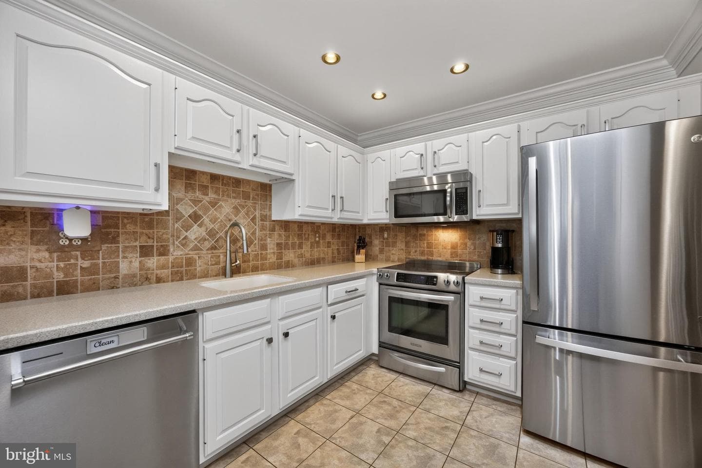 62 Cedar Court photo 10