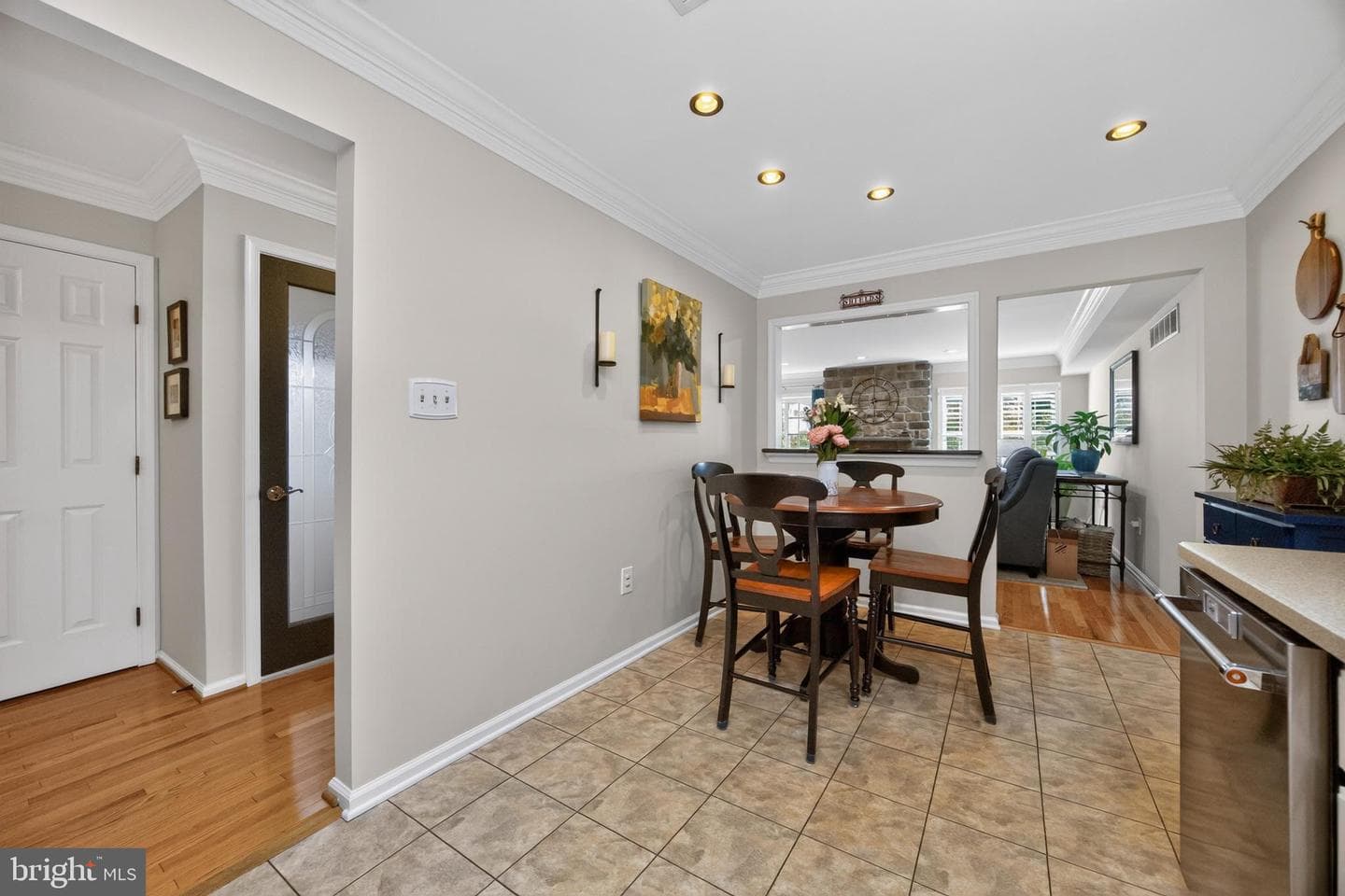 62 Cedar Court photo 6