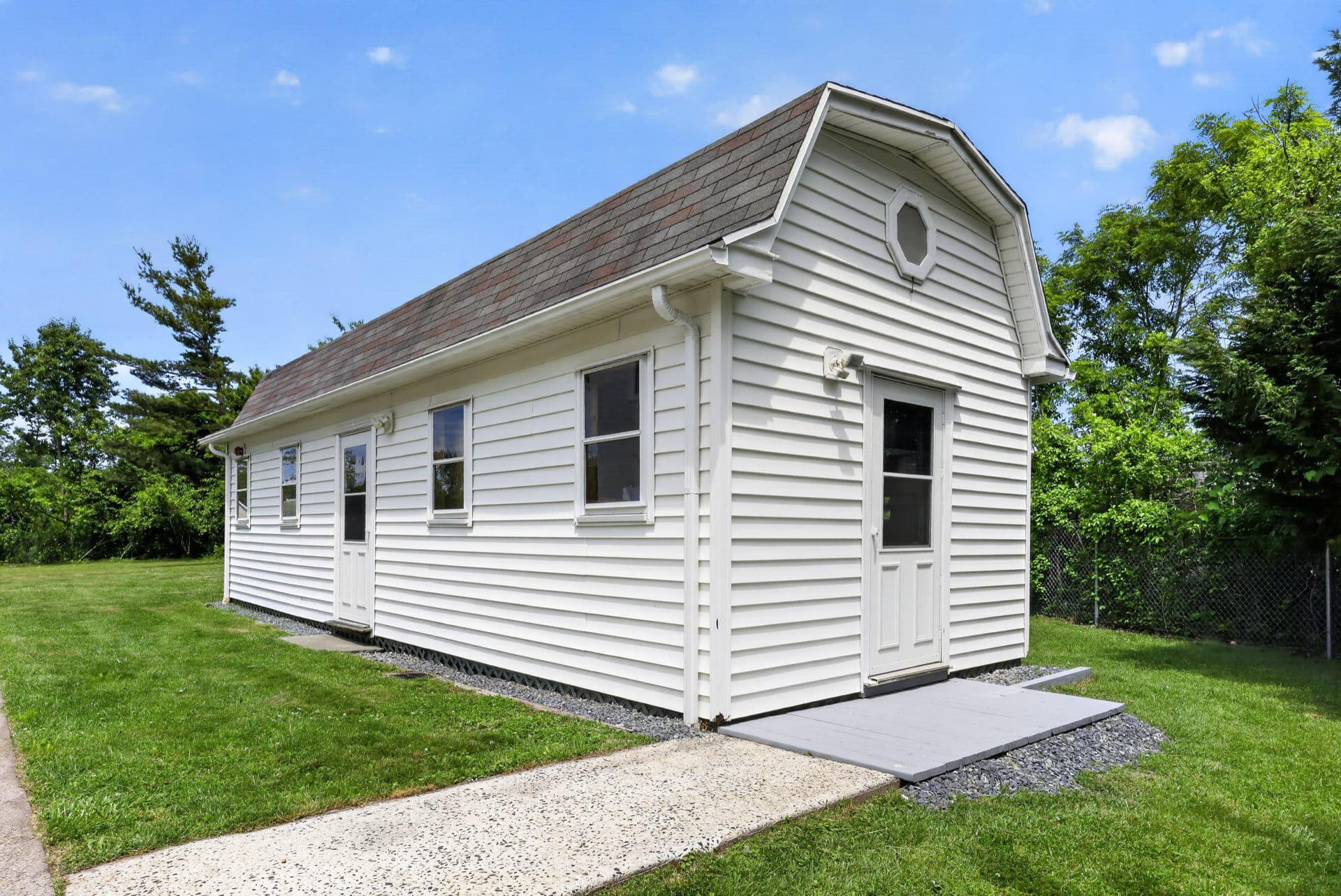 750 Loch Alsh Avenue photo 38