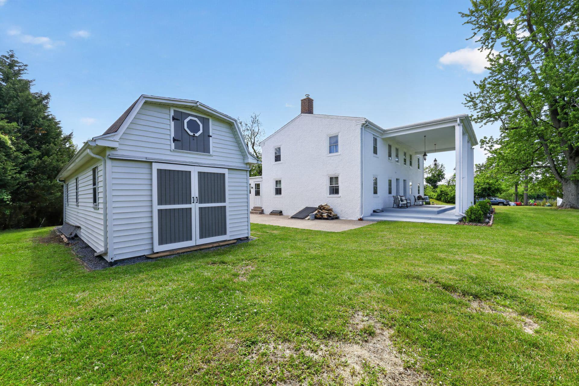 750 Loch Alsh Avenue photo 40