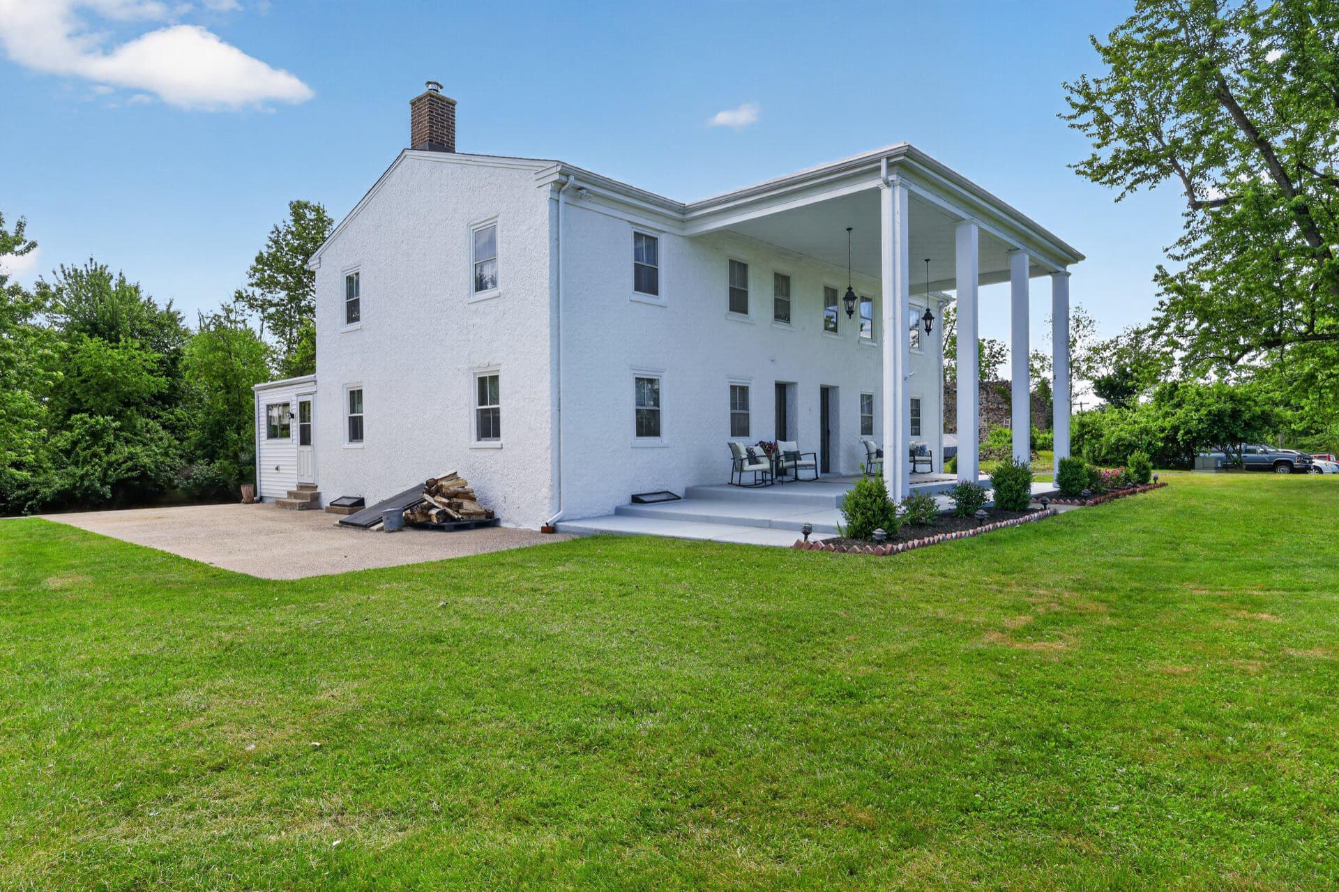 750 Loch Alsh Avenue photo 7