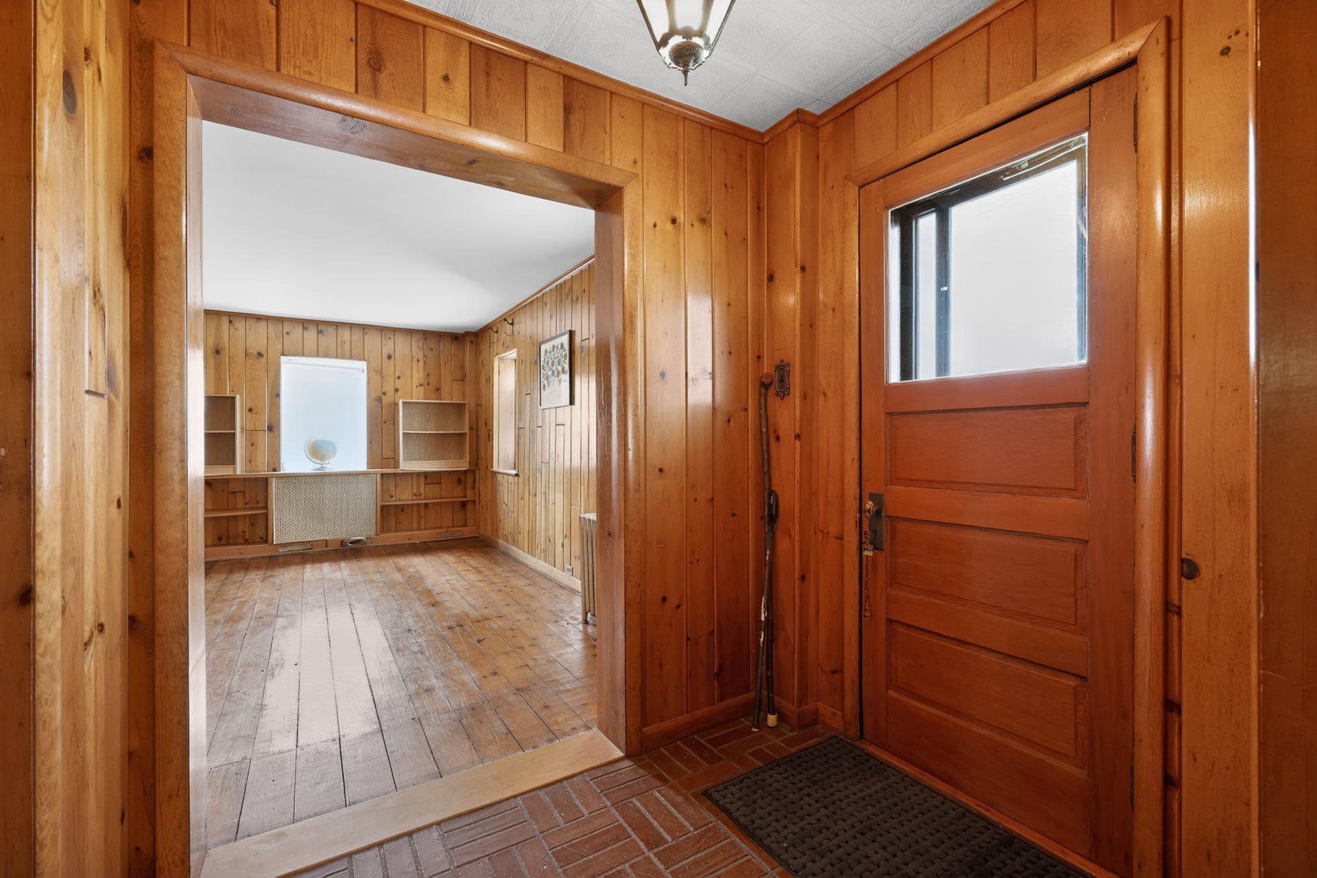 750 Loch Alsh Avenue photo 8