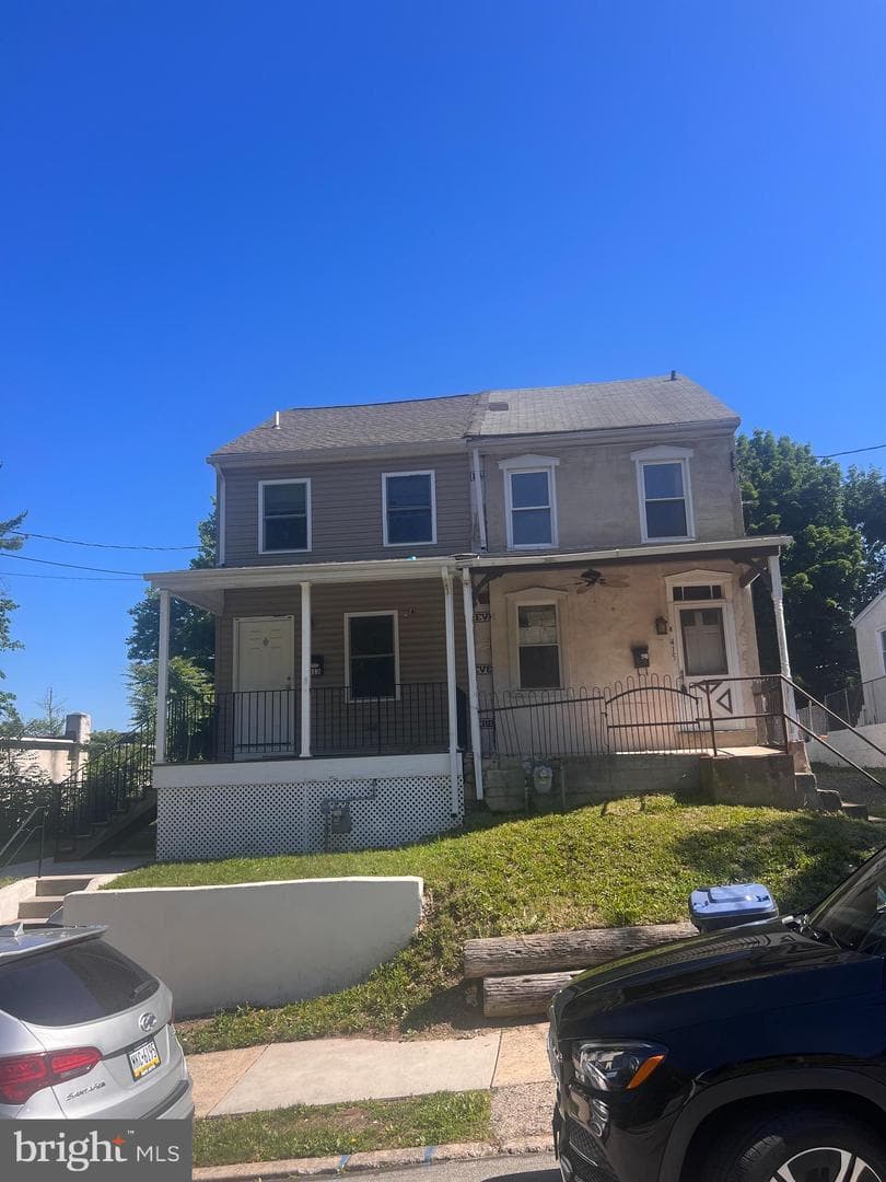 415 E Chestnut Street photo 2