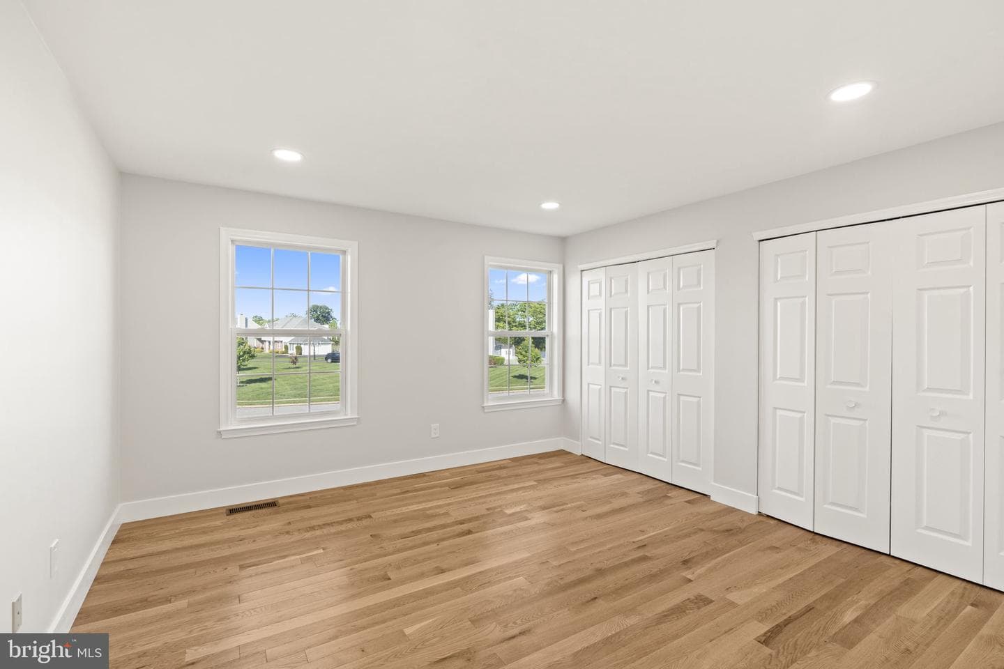 703 Gregory Drive photo 27