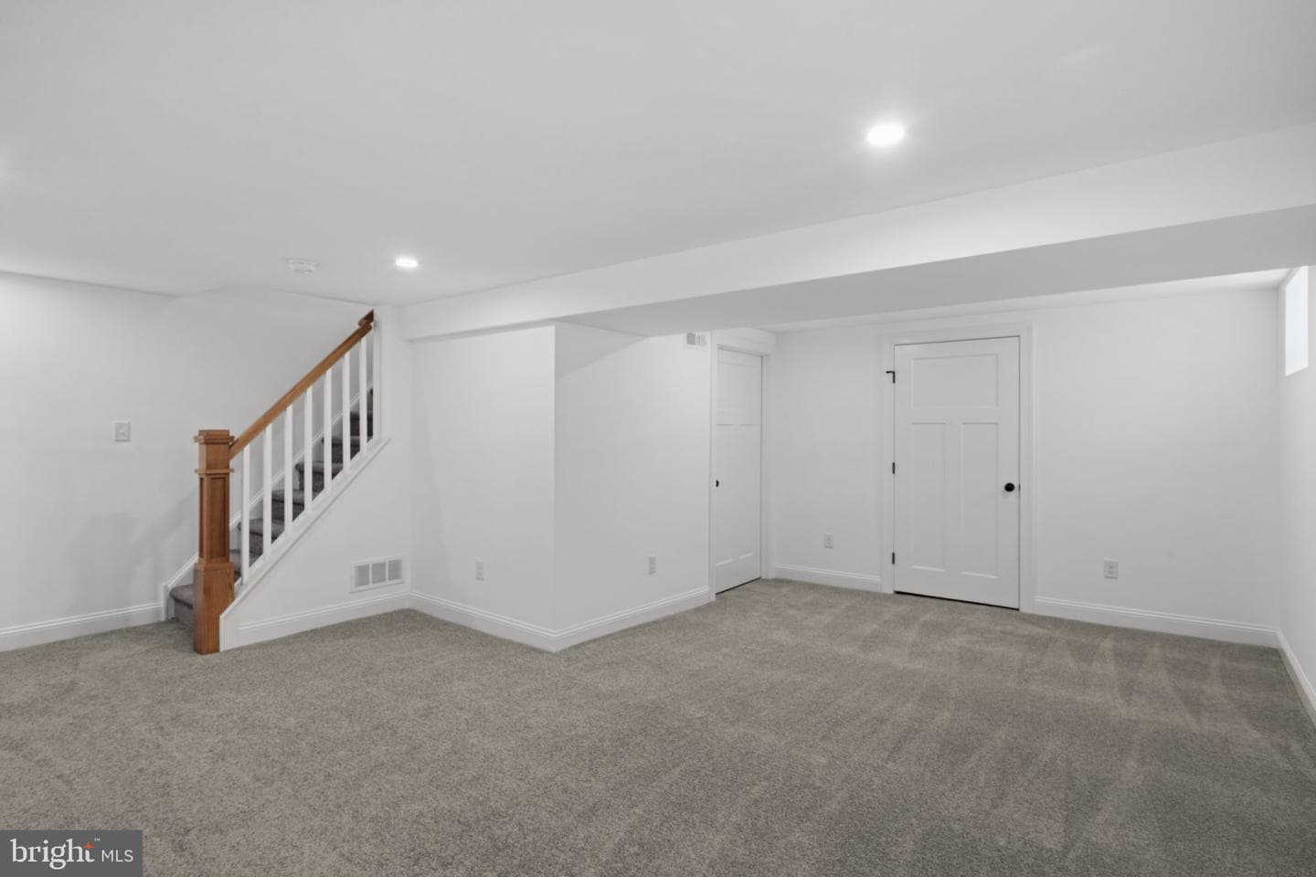 105 Paper Mill Road photo 24