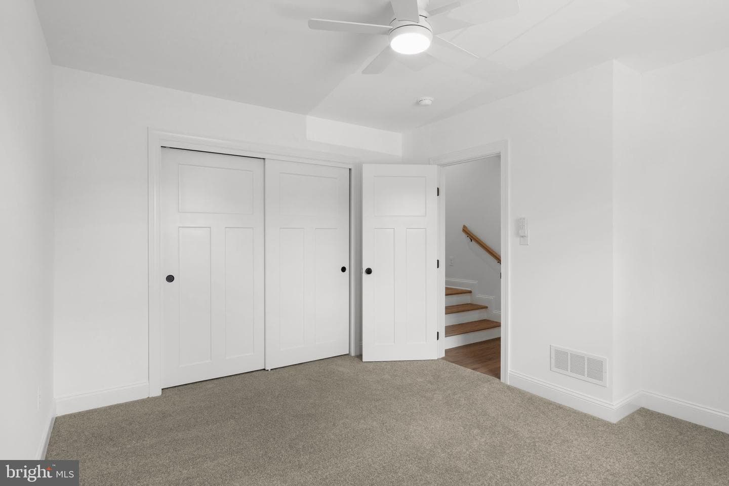 105 Paper Mill Road photo 37
