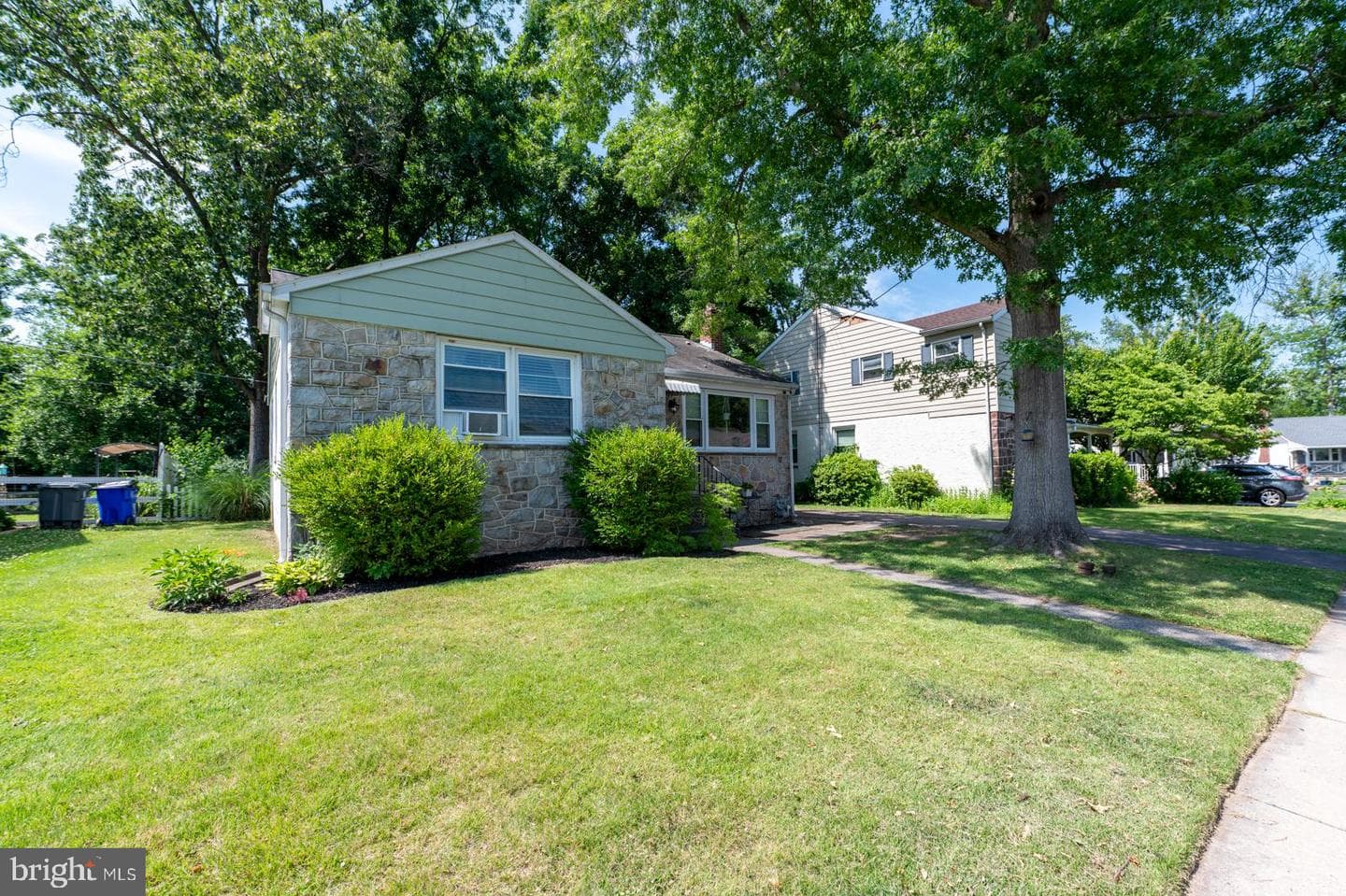 665 Woodland Avenue photo 4