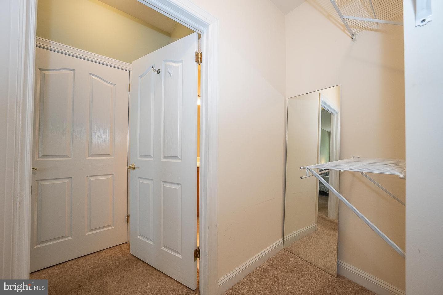407 Ruth Court photo 24
