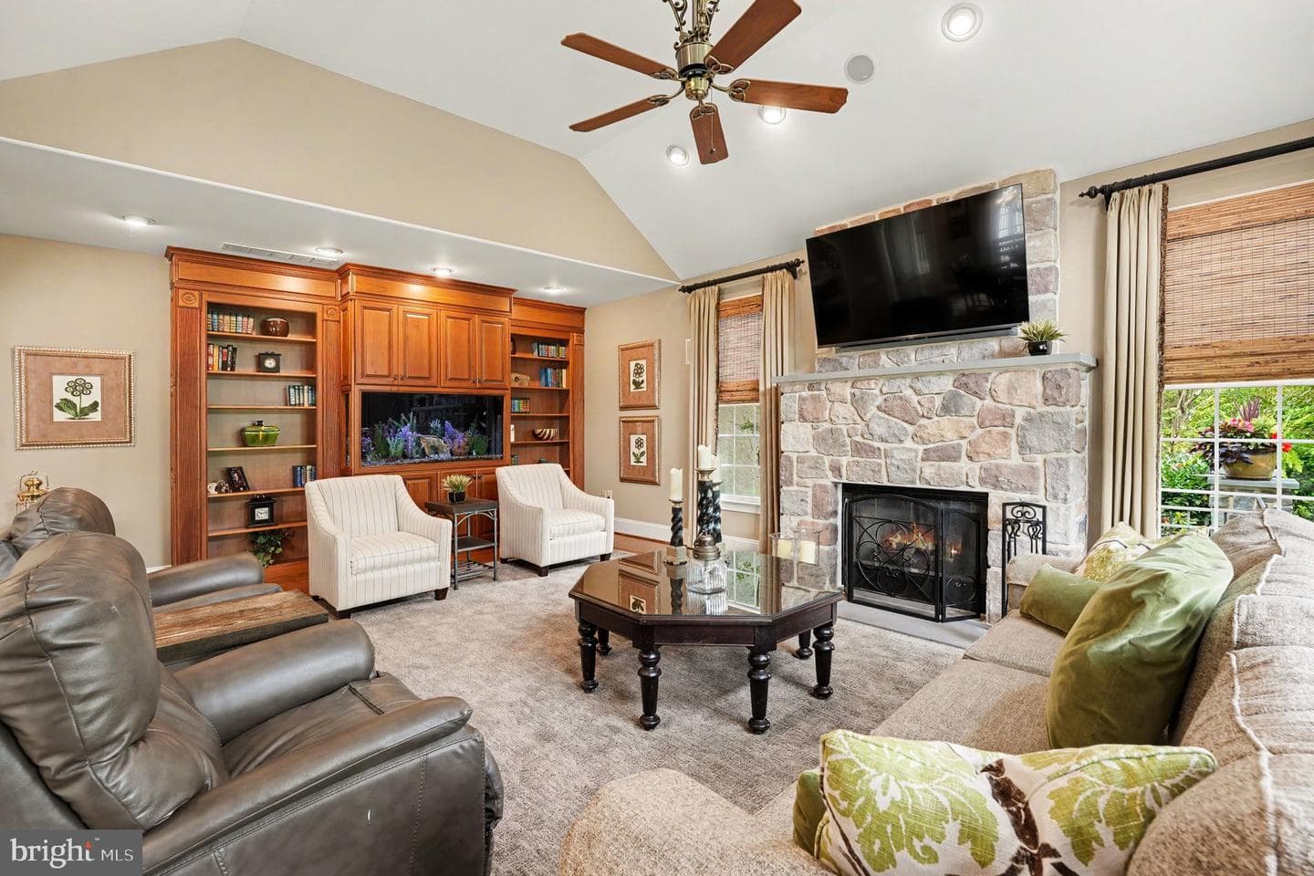 876 Ashbourne Way photo 48