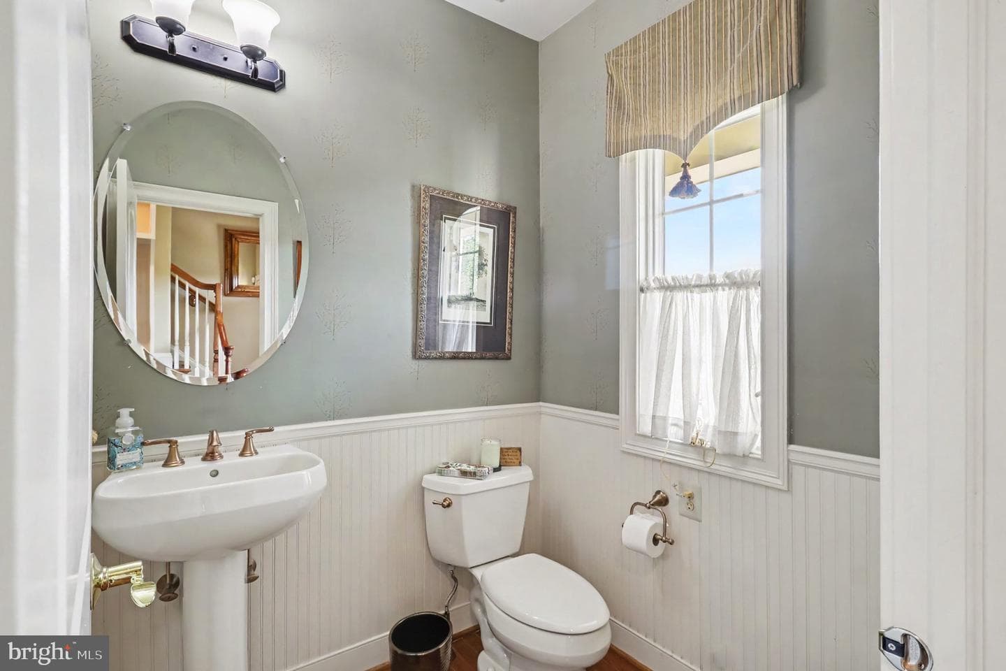 876 Ashbourne Way photo 51