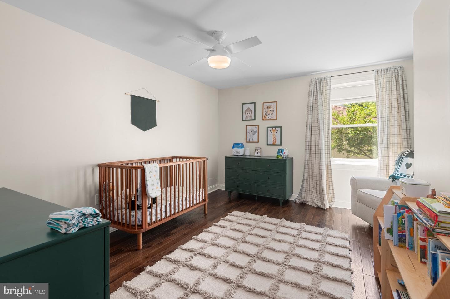 22 Maple Avenue photo 15