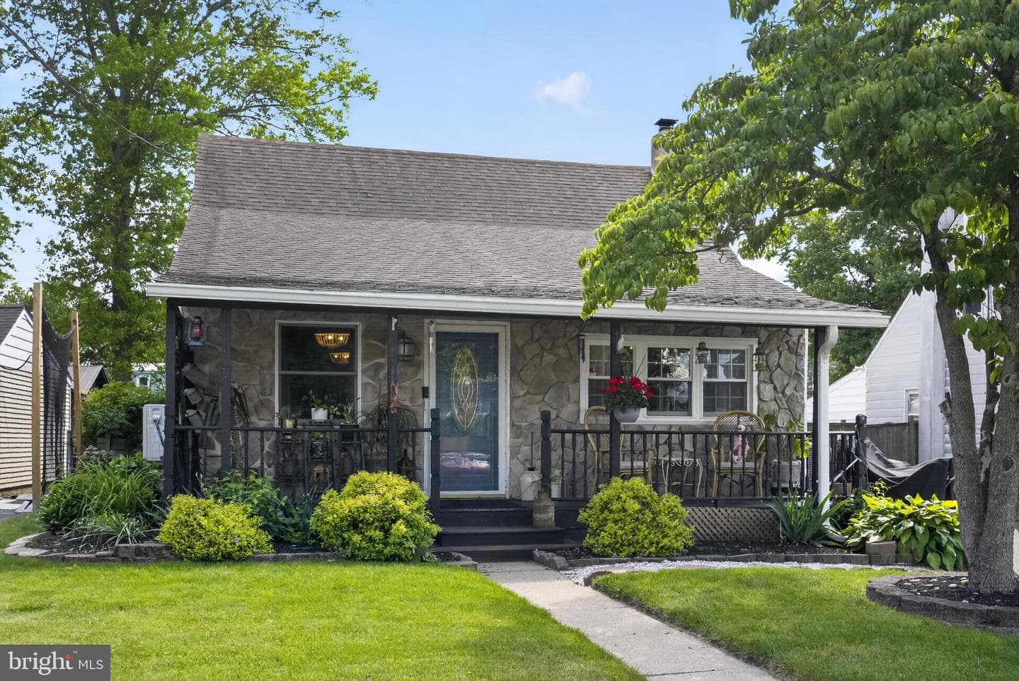 1206 Lakeview Drive photo 2