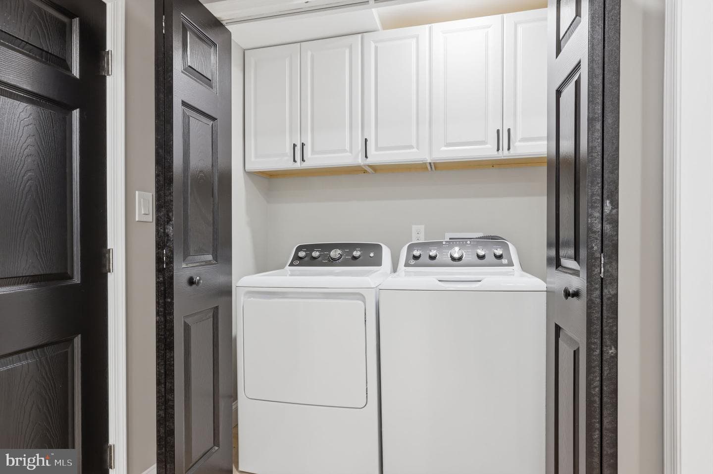 340 W Broad Street photo 35