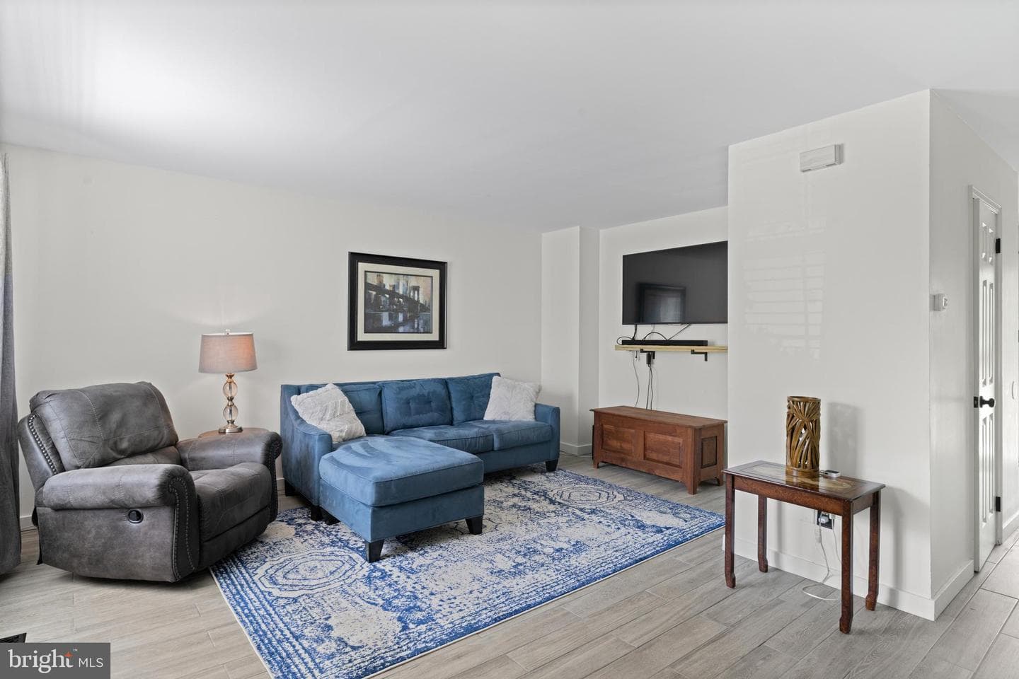 2451 Norrington Drive photo 8