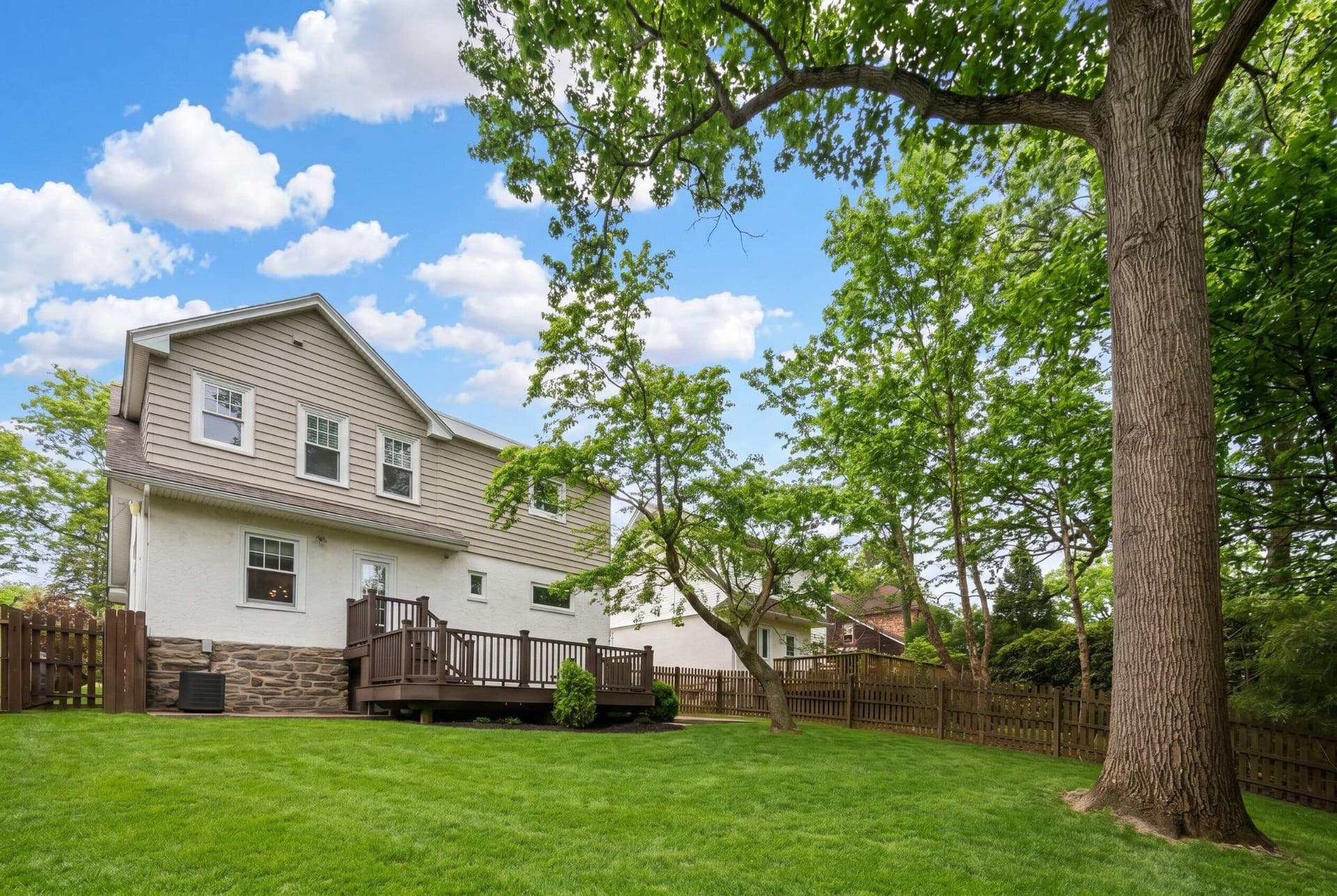 522 Dudley Avenue photo 11