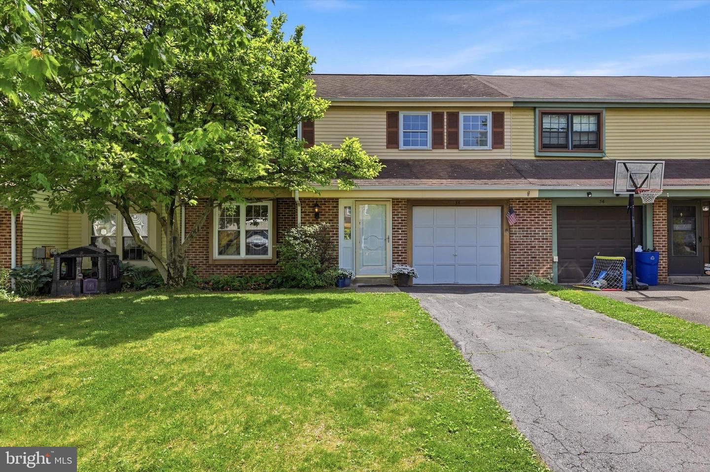 34 Greenwoods Drive